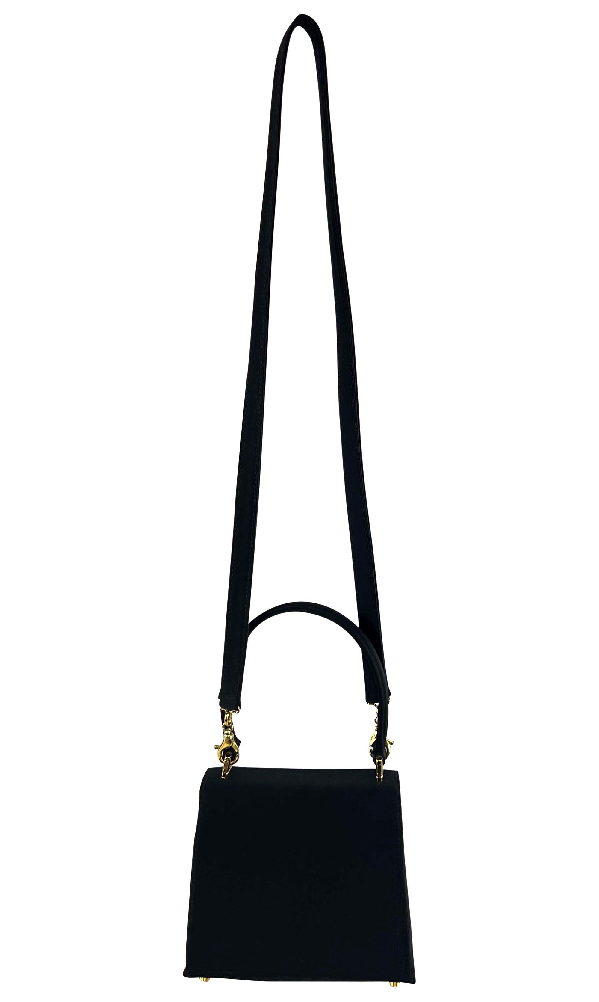 De las mujeres F/W 1996 Gianni Versace Mini Bolso Crossbody con Asa Superior Medusa de Raso y Pedrería en venta