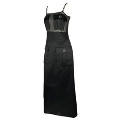 F/W 1996 - Gianni Versace Runway - Robe de poche Medusa en satin transparent noir avec strass