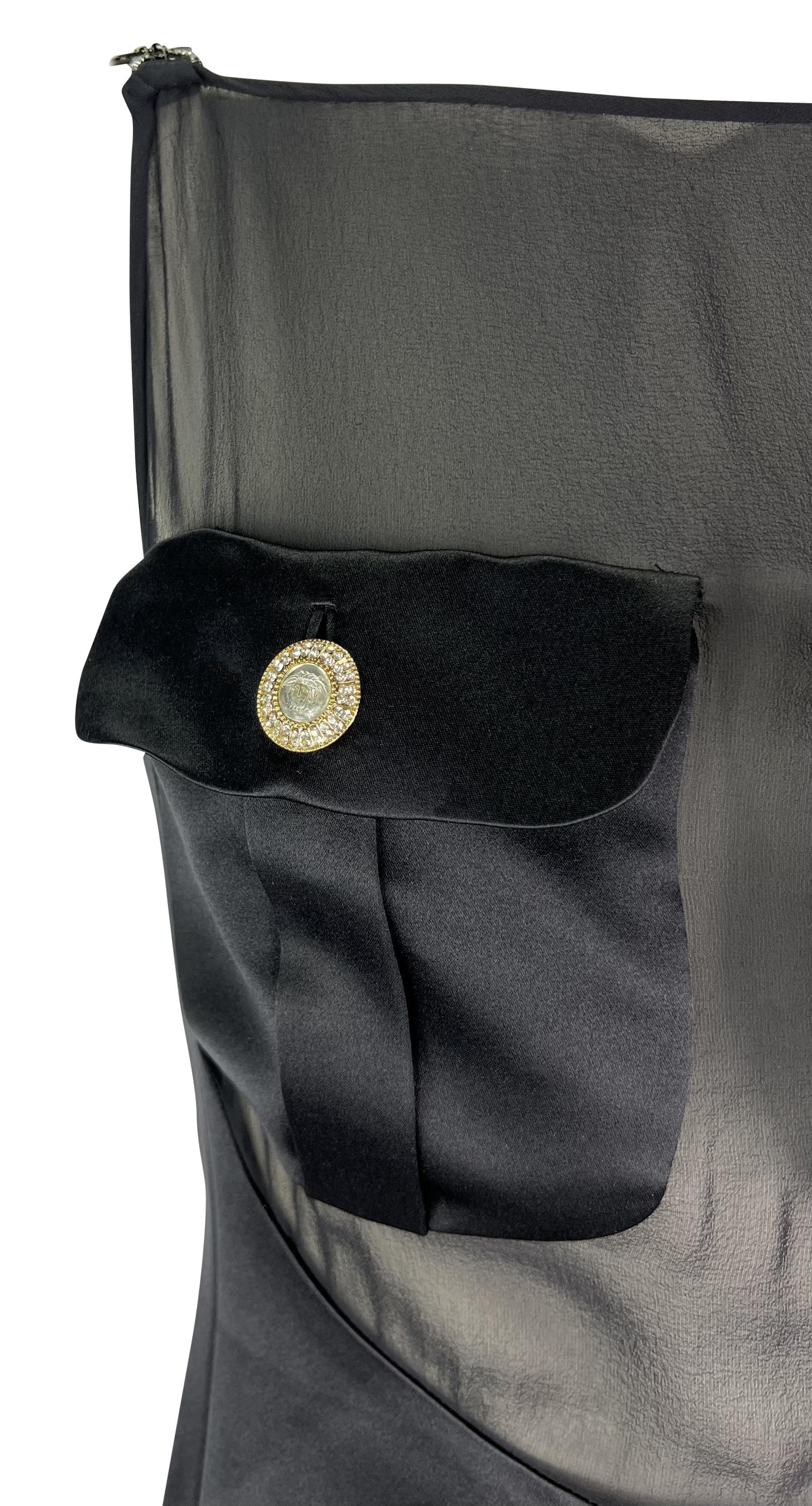 Donna A/I 1996 Gianni Versace: mini abito in raso trasparente con strass e tasca a forma di Medusa in vendita