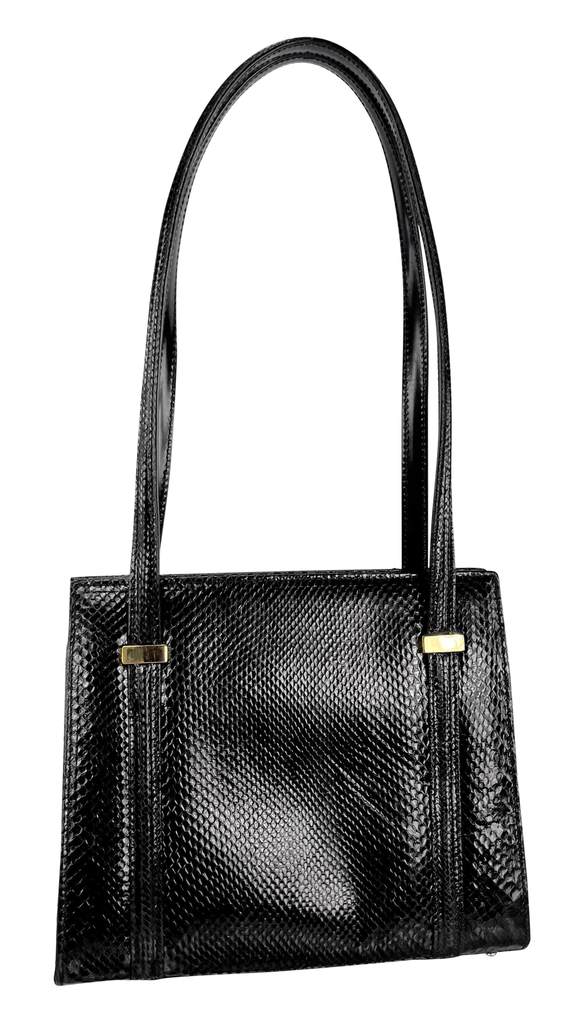 F/W 1996 Gucci by Tom Ford Ad Genuine Python Skin Black Medium Shoulder Bag For Sale 1