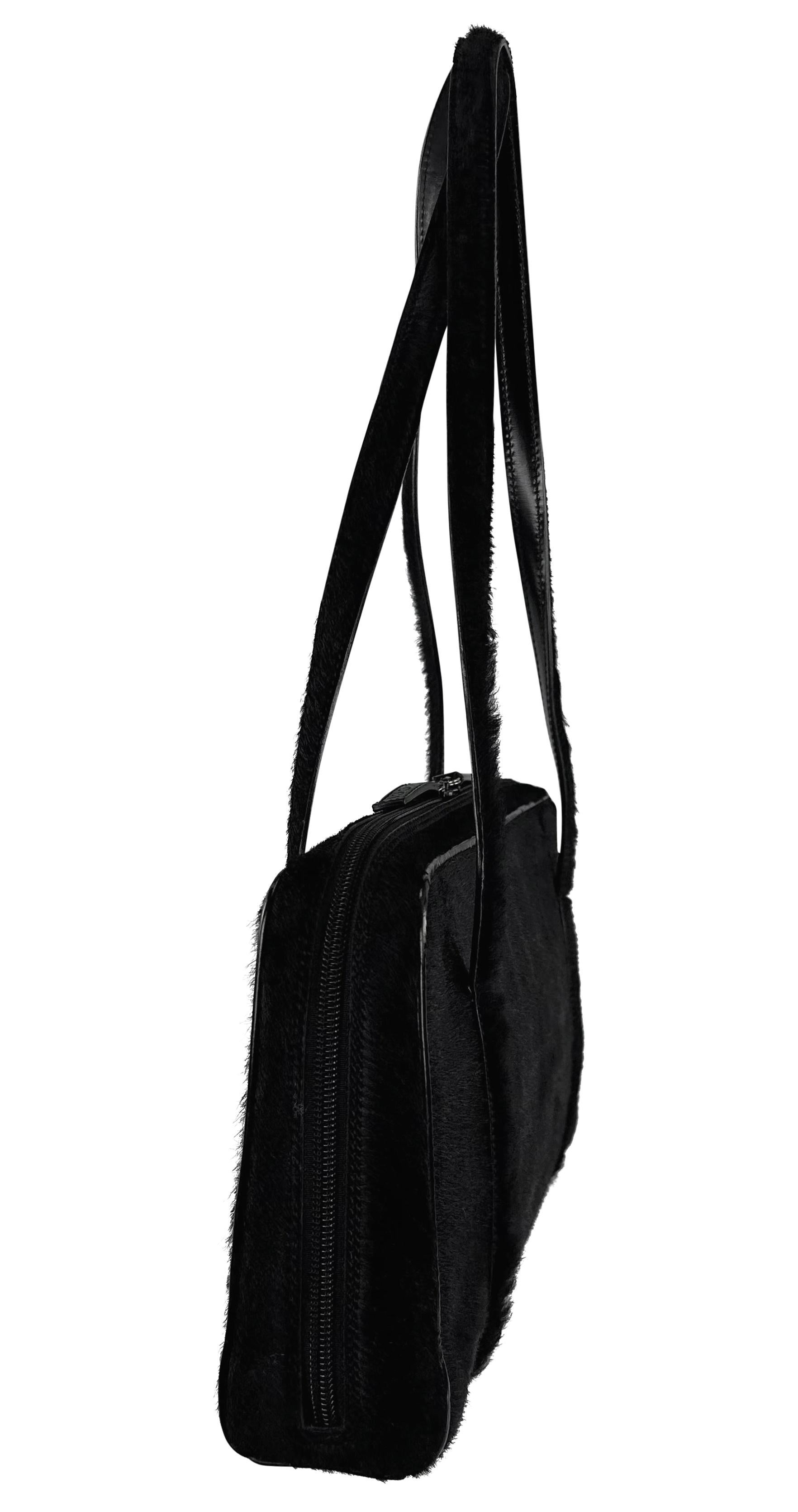 F/W 1996 Gucci by Tom Ford Black Croc Cut Pattern Ponyhair Shoulder Bag For Sale 1