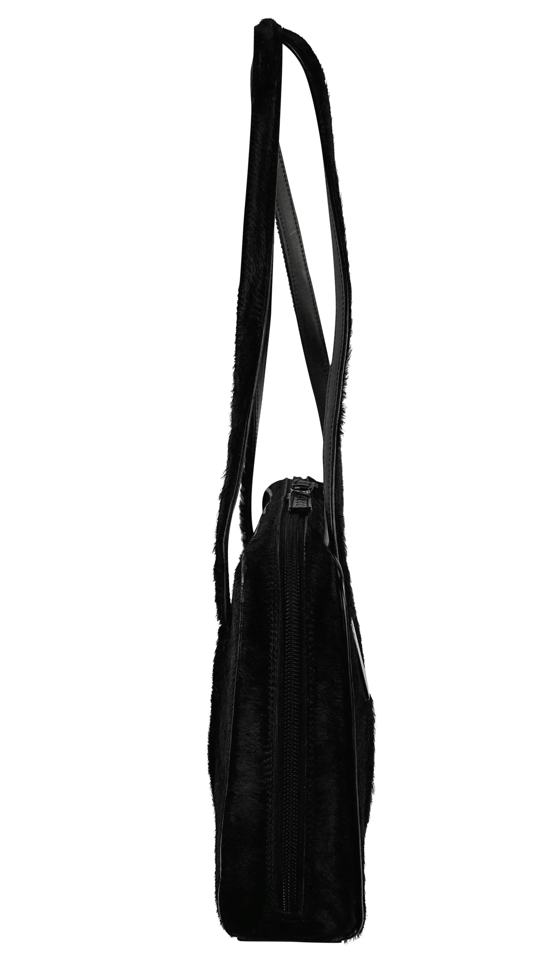 F/W 1996 Gucci by Tom Ford Black Croc Cut Pattern Ponyhair Shoulder Bag For Sale 4