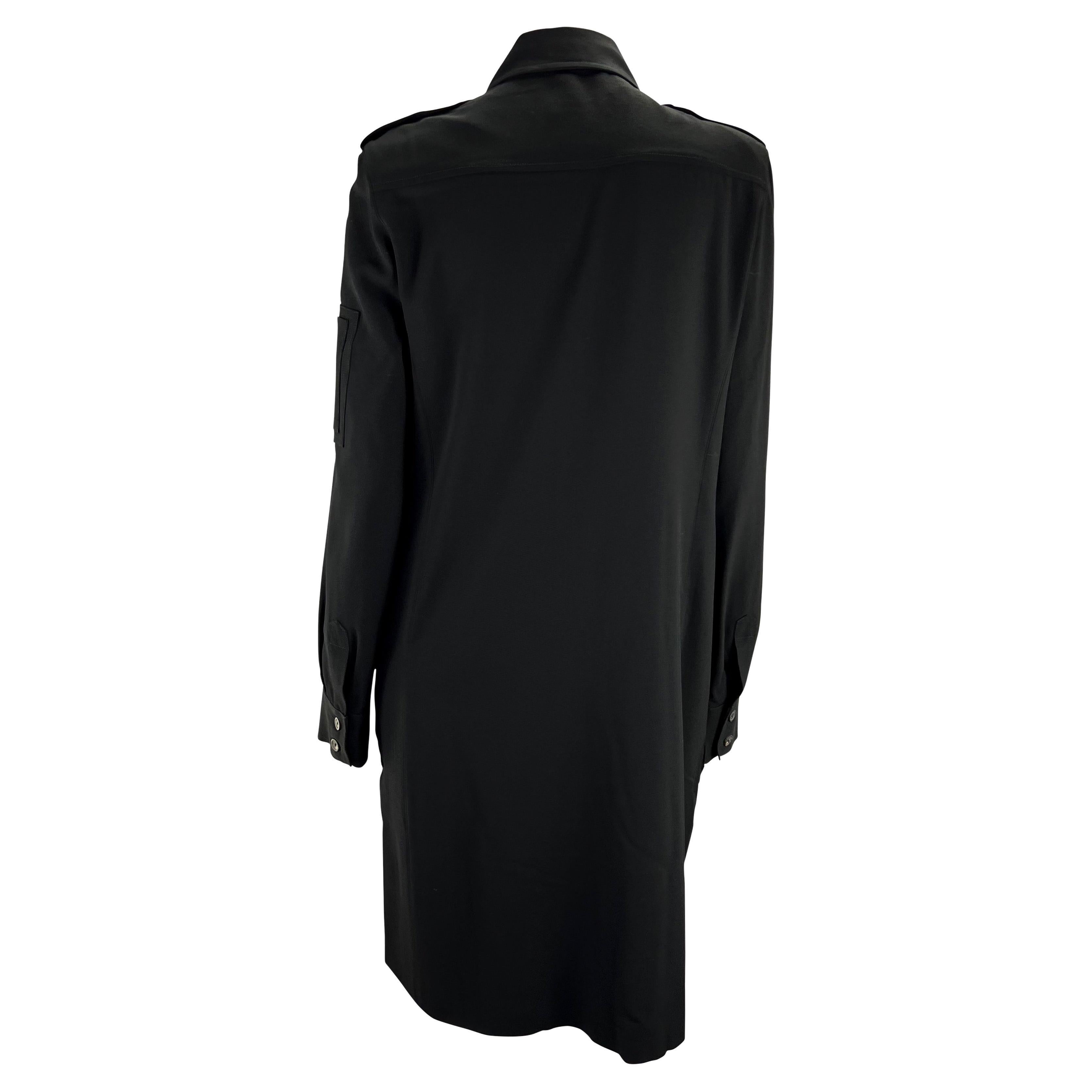 Robe de poche militaire noire Gucci by Tom Ford, A/H 1996 Excellent état - En vente à West Hollywood, CA
