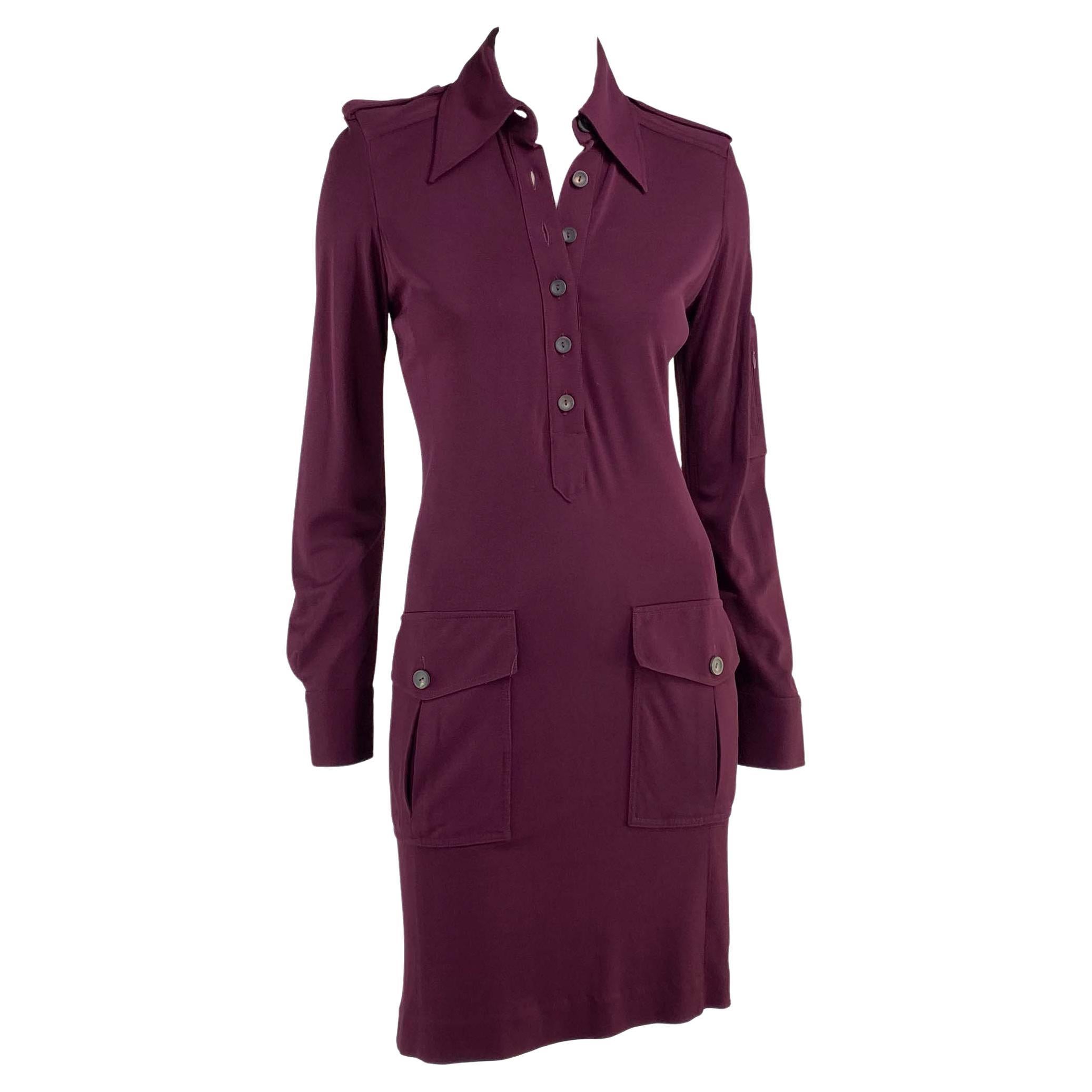 F/W 1996 Gucci by Tom Ford Burgundy Military Inspired Button Up Pocket Dress (Robe à poches boutonnées d'inspiration militaire) en vente
