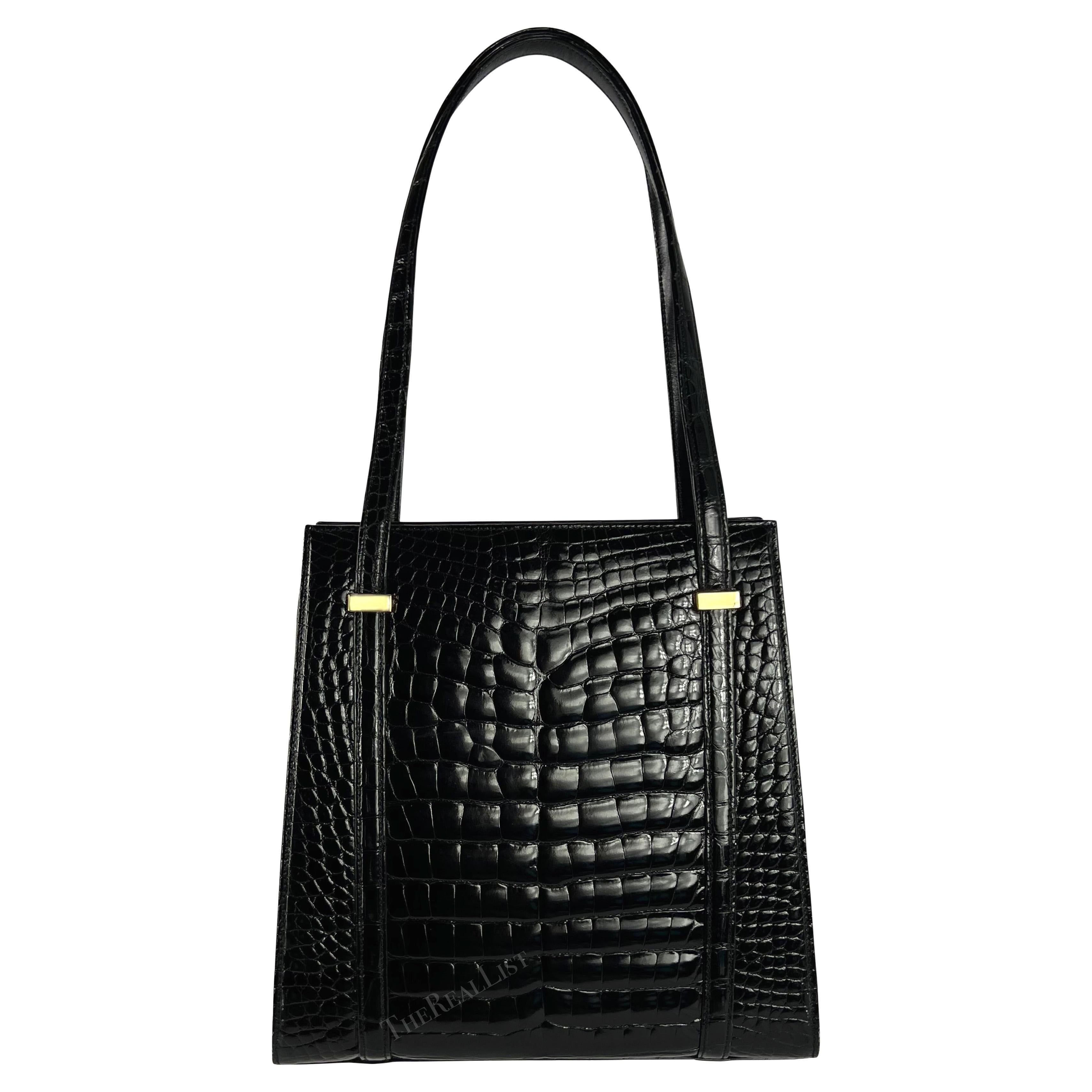 H/W 1996 Gucci by Tom Ford Große schwarze glänzende Krokodil-Umhängetasche (Schwarz) im Angebot