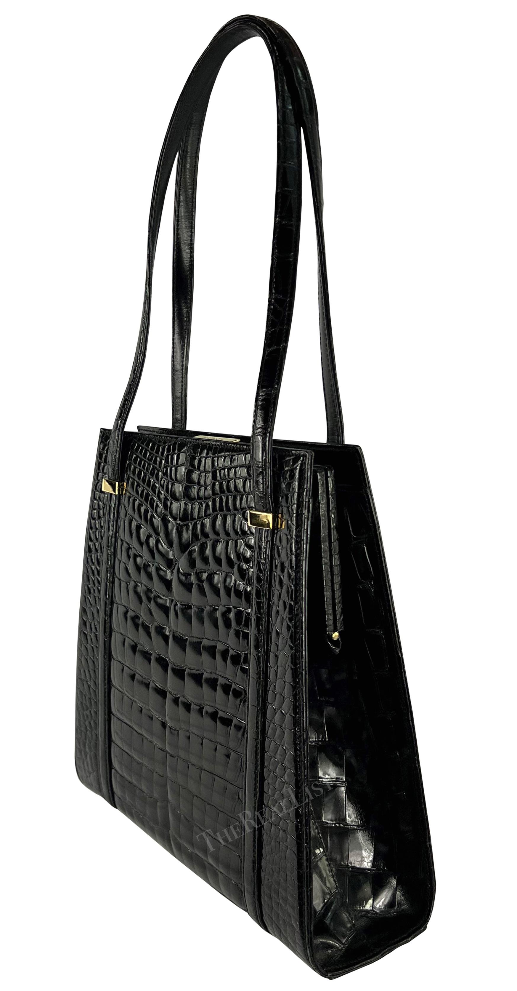 F/W 1996 Gucci by Tom Ford Large Black Glossy Crocodile Shoulder Bag For Sale 1