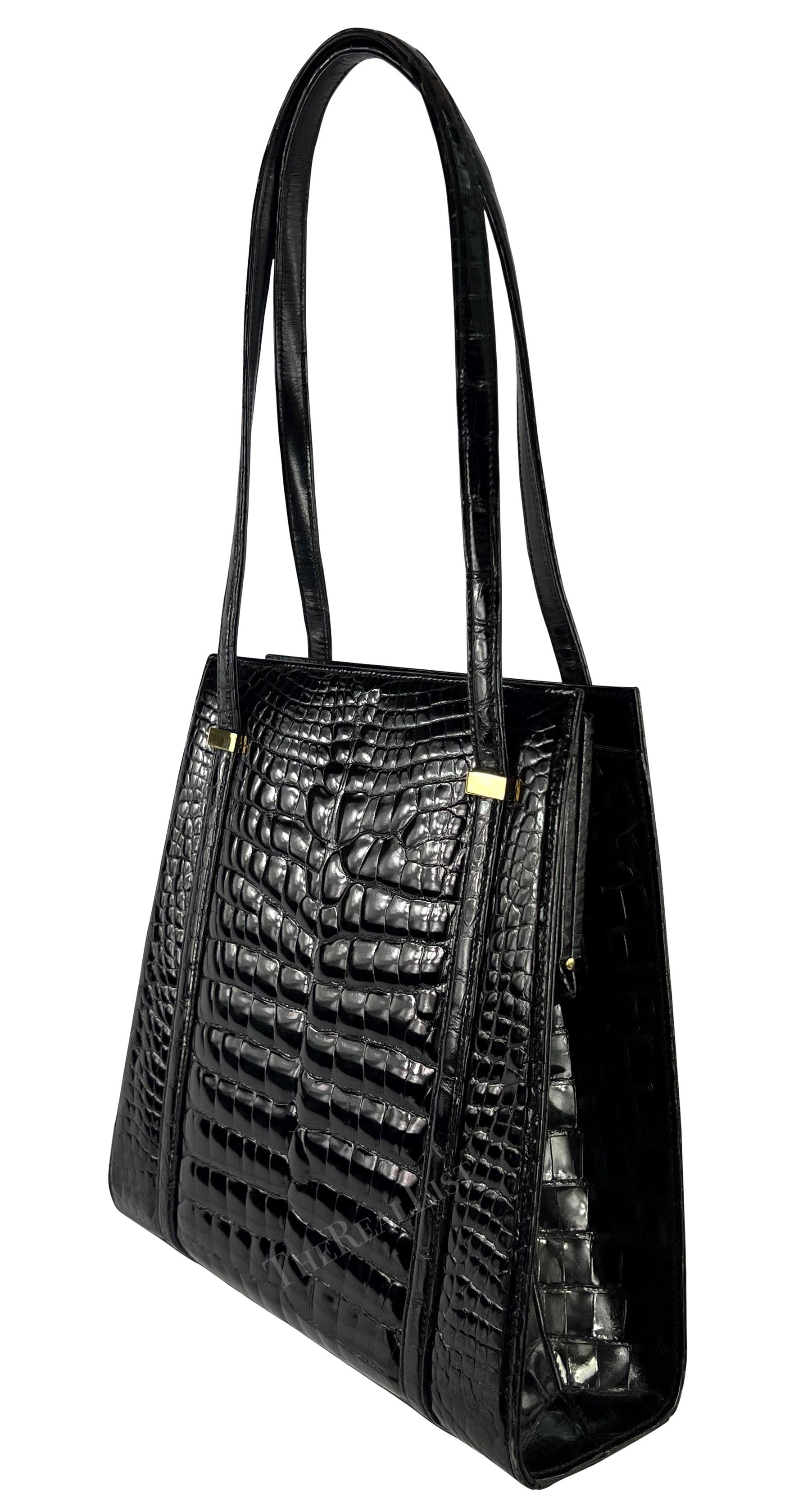 F/W 1996 Gucci by Tom Ford Large Black Glossy Crocodile Shoulder Bag For Sale 5