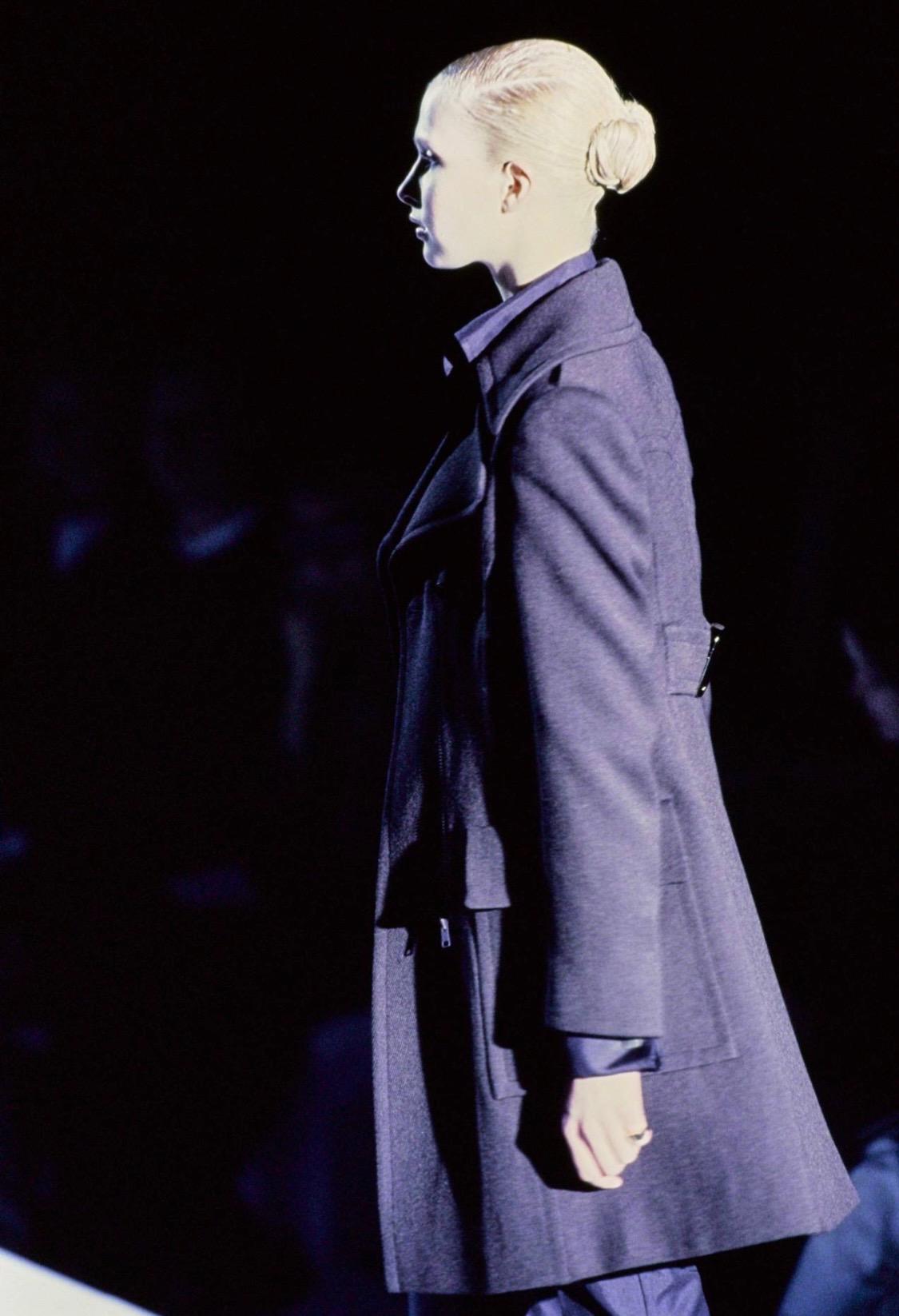 Manteau Gucci par Tom Ford surdimensionné avec boucle G dorée, A/H 1996 en vente 1