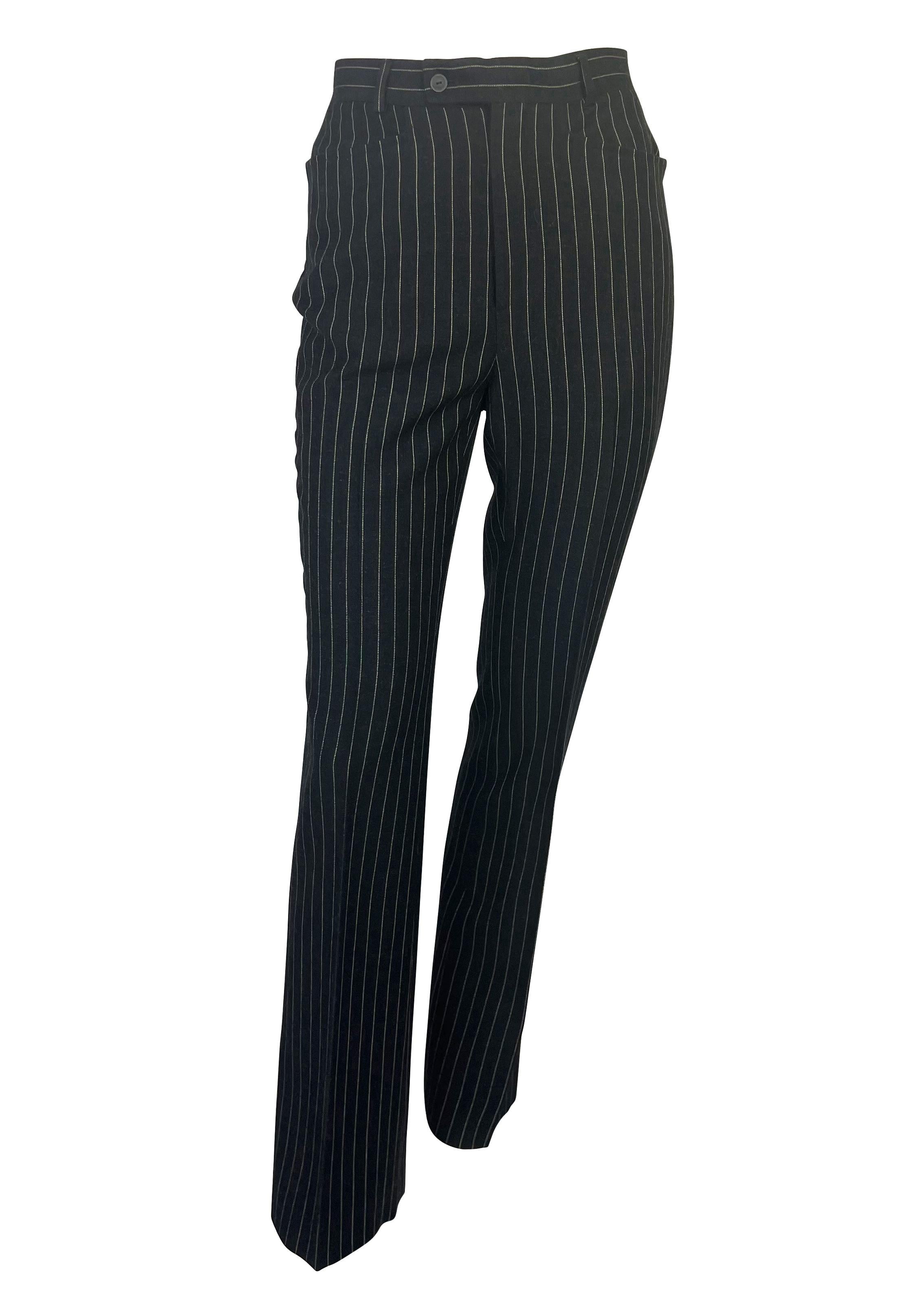 F/W 1996 Gucci by Tom Ford Runway Ad Black Wool Pinstripe Epaulet Pant Suit For Sale 4