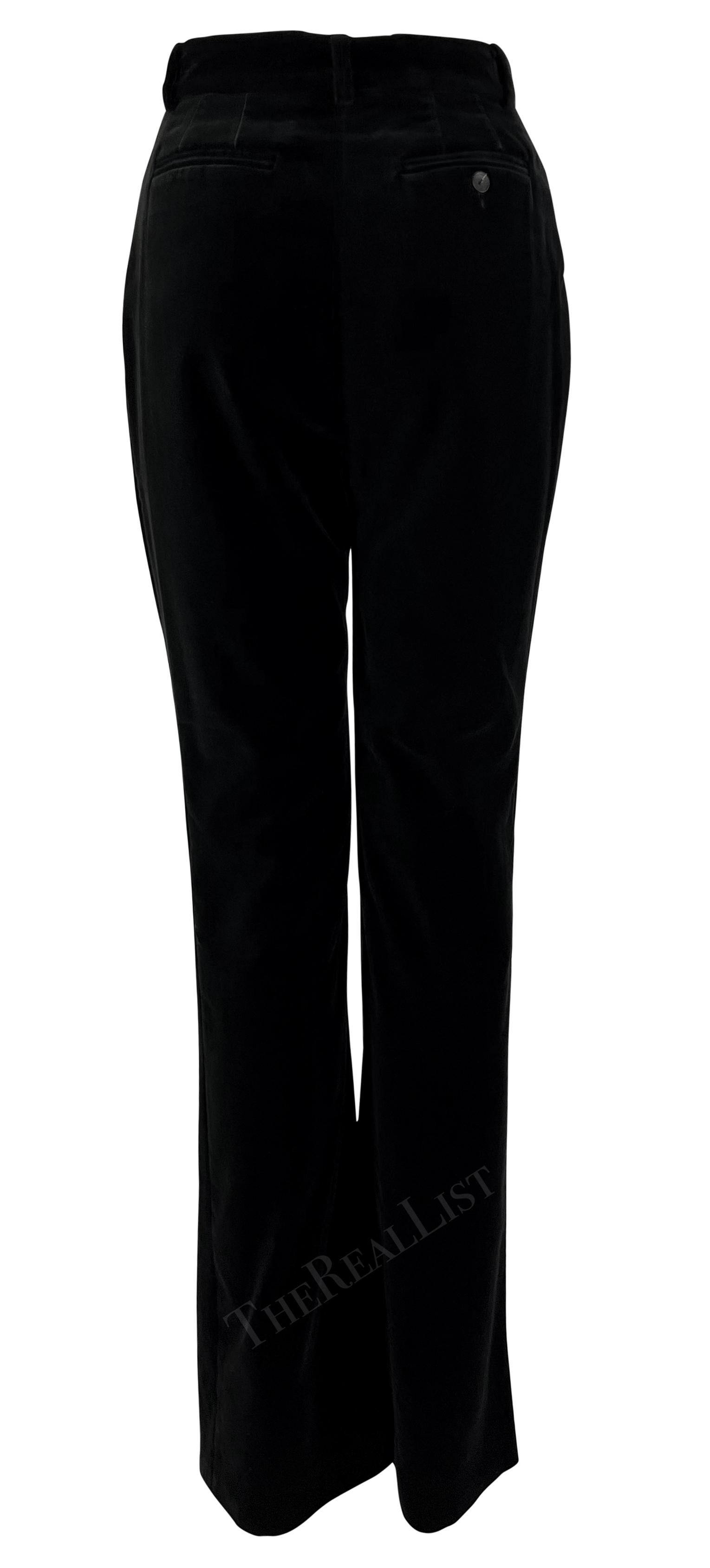 De las mujeres F/W 1996 Gucci by Tom Ford Runway Pantalones de esmoquin de terciopelo negro en venta