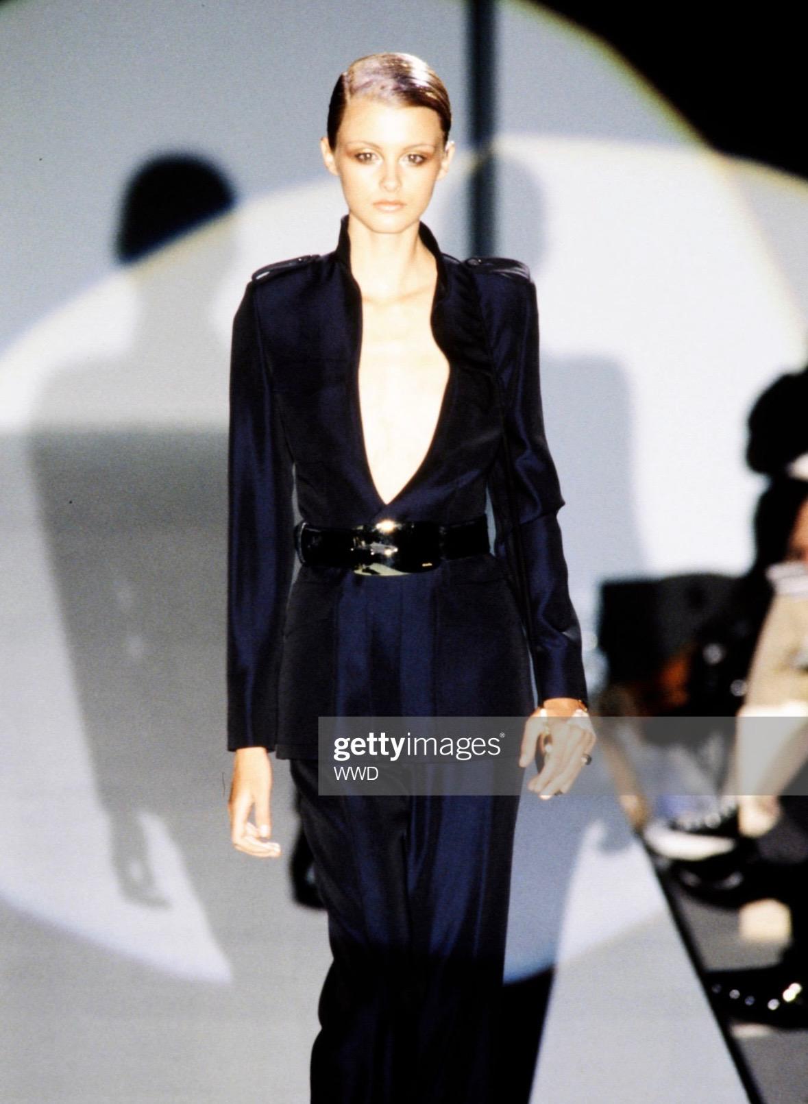 F/W 1996 Gucci by Tom Ford Runway Plunging Iridescent Navy Pantsuit In Excellent Condition For Sale In West Hollywood, CA
