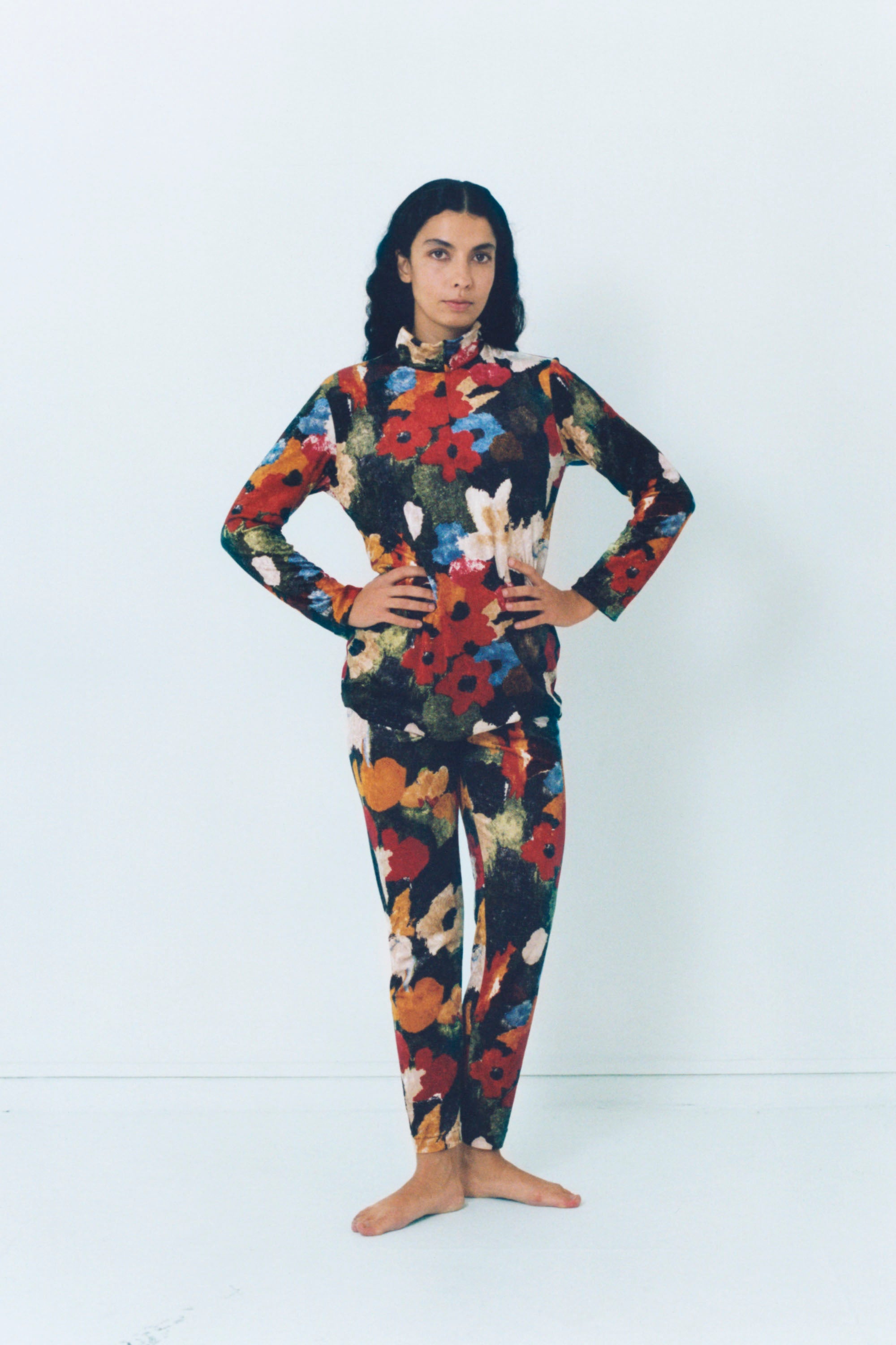 F/W 1996 Issey Miyake velvet floral ensemble. High neck, half zip front top. Elasticated bottoms. Lightweight velvet with slight stretch. In excellent condition. 

As seen on the FW 1996 collection runway in Paris. 