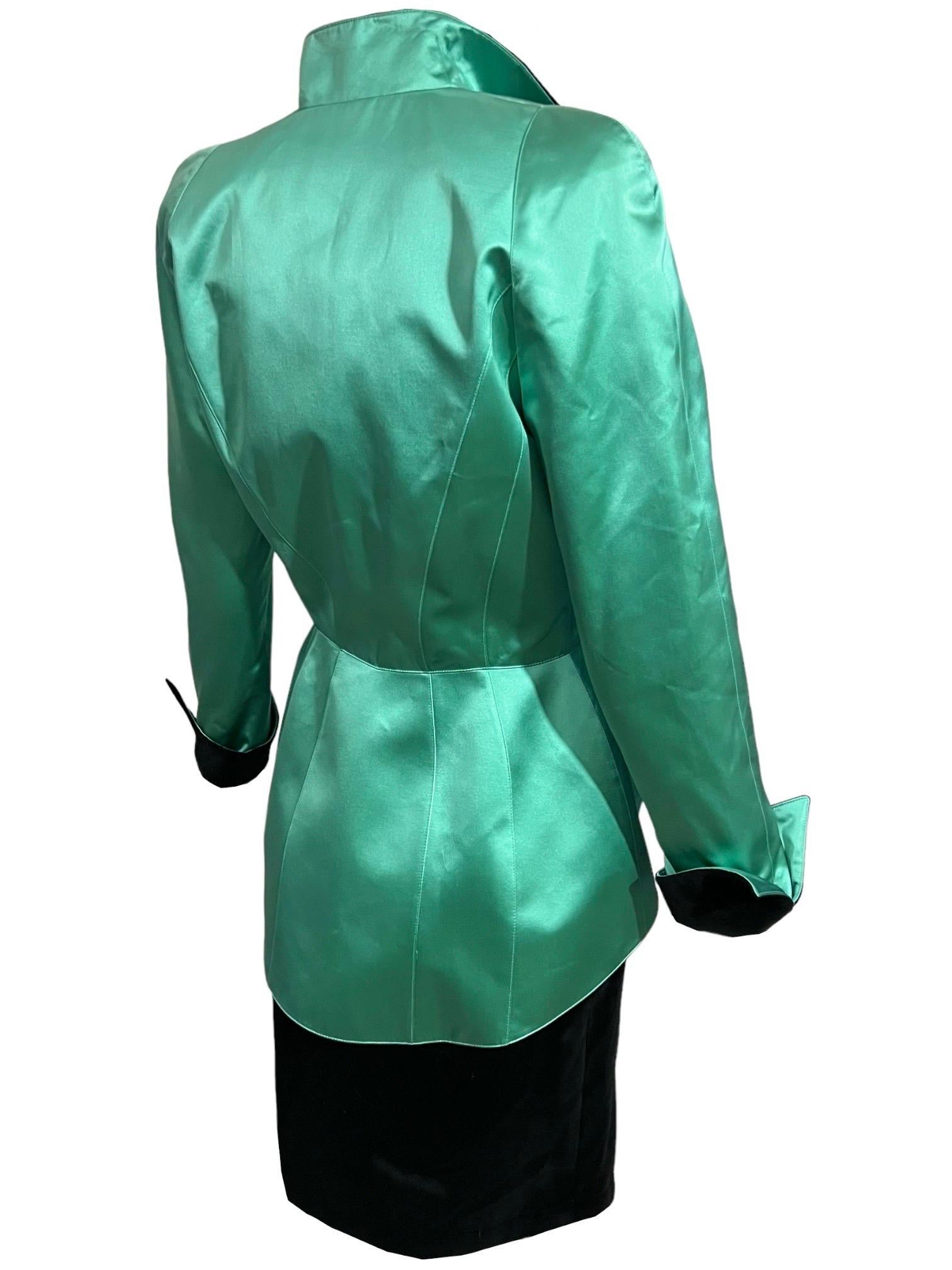 F/W 1996 Thierry Mugler Green Silk Structural Runway Suit With Tags For Sale 6