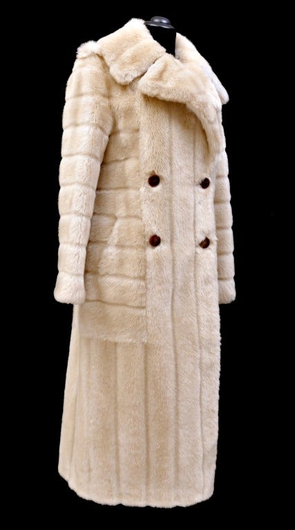 Beige F/W 1996 Tom Ford for Gucci Faux Fur Runway Coat