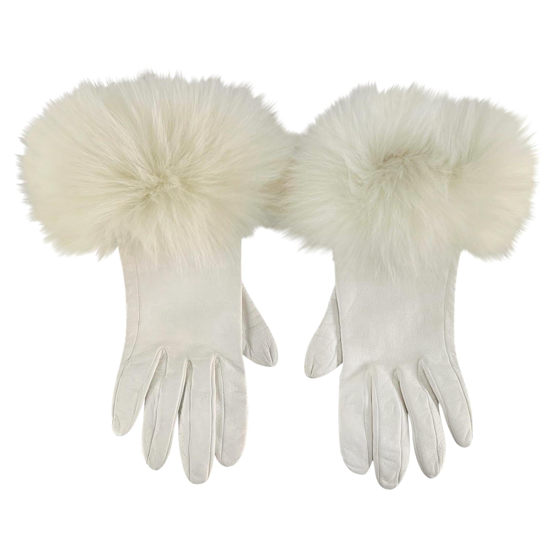 Women’s Luxury Real Fox Fur Lined Gloves With Chain Accents – Winter Wrist-Length Mittens, One Size