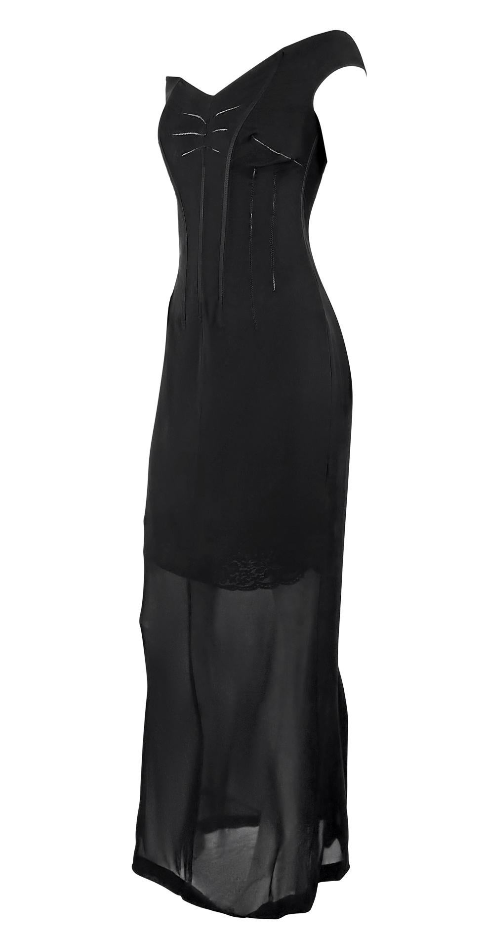 Noir Robe de soirée Dolce & Gabbana à corset et bordée de dentelle noire transparente, A/H 1997 en vente