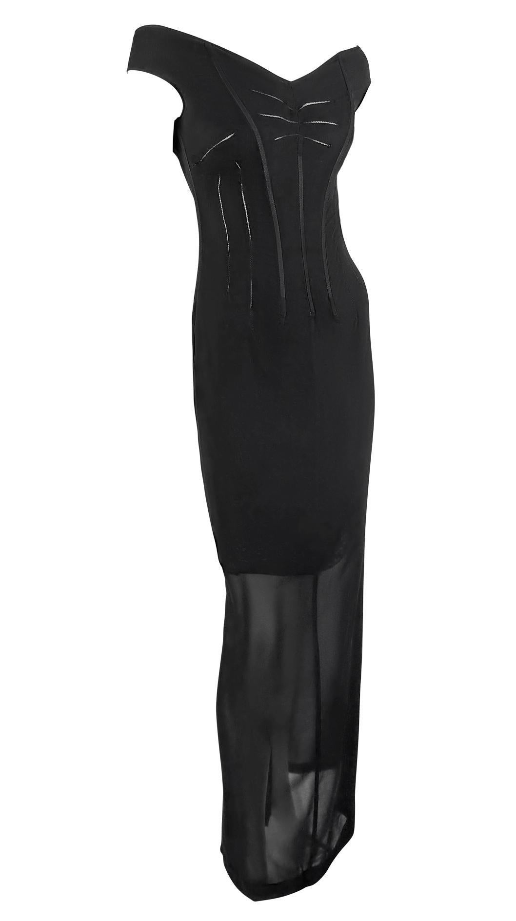 Robe de soirée Dolce & Gabbana à corset et bordée de dentelle noire transparente, A/H 1997 en vente 4