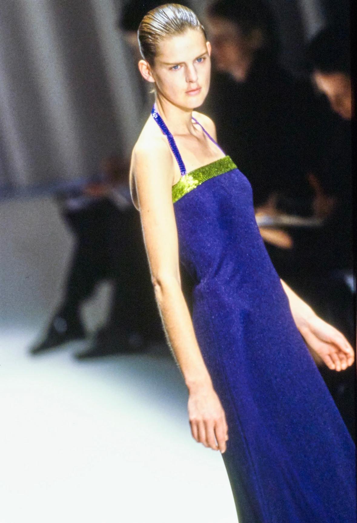 F/W 1997 Gianni Versace Runway Beaded Black Lurex Metallic Halter Neck Gown For Sale 1