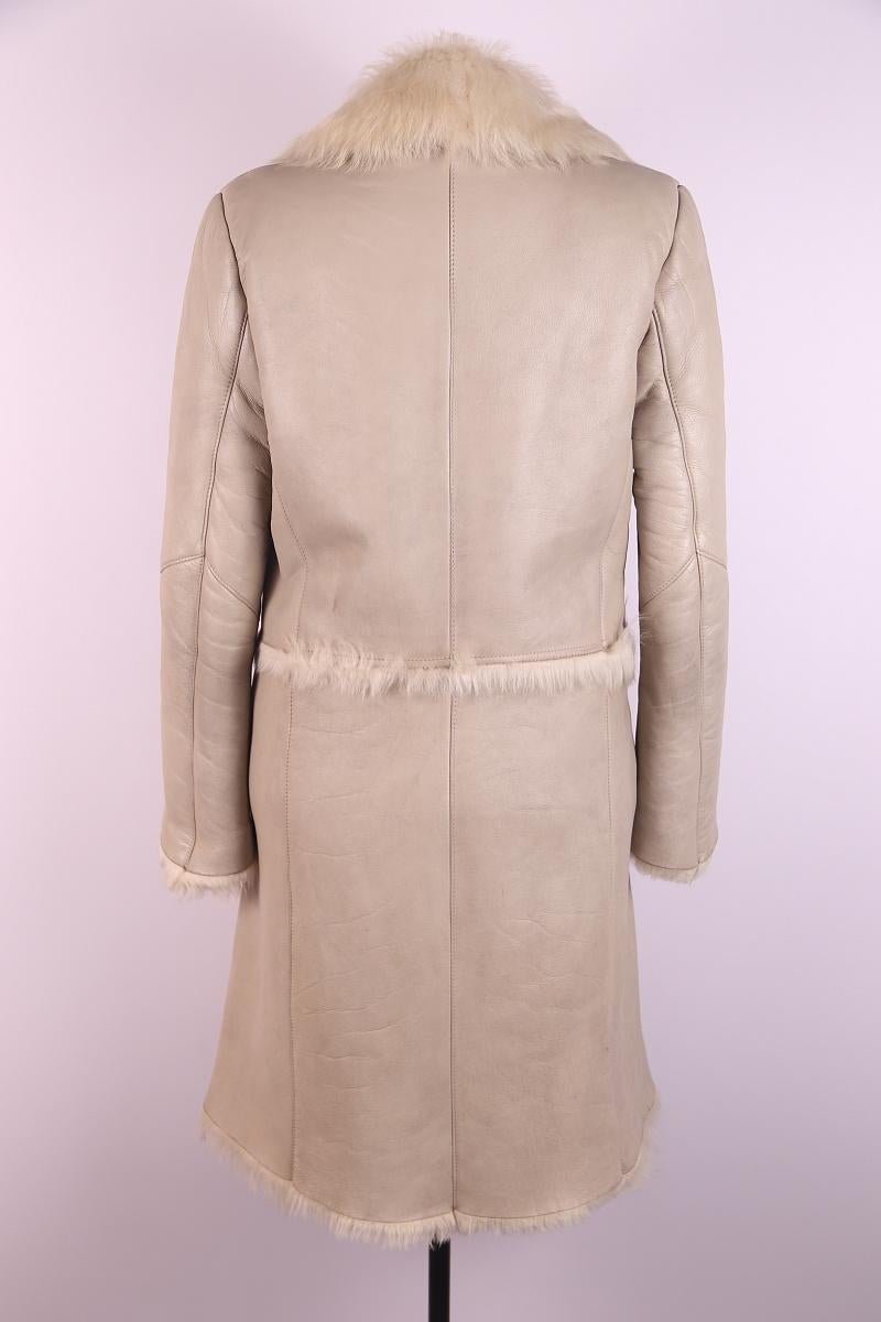F/W 1997 Gucci by Tom Ford Beige Leather Shearling Fur Full-Length Coat For Sale 5
