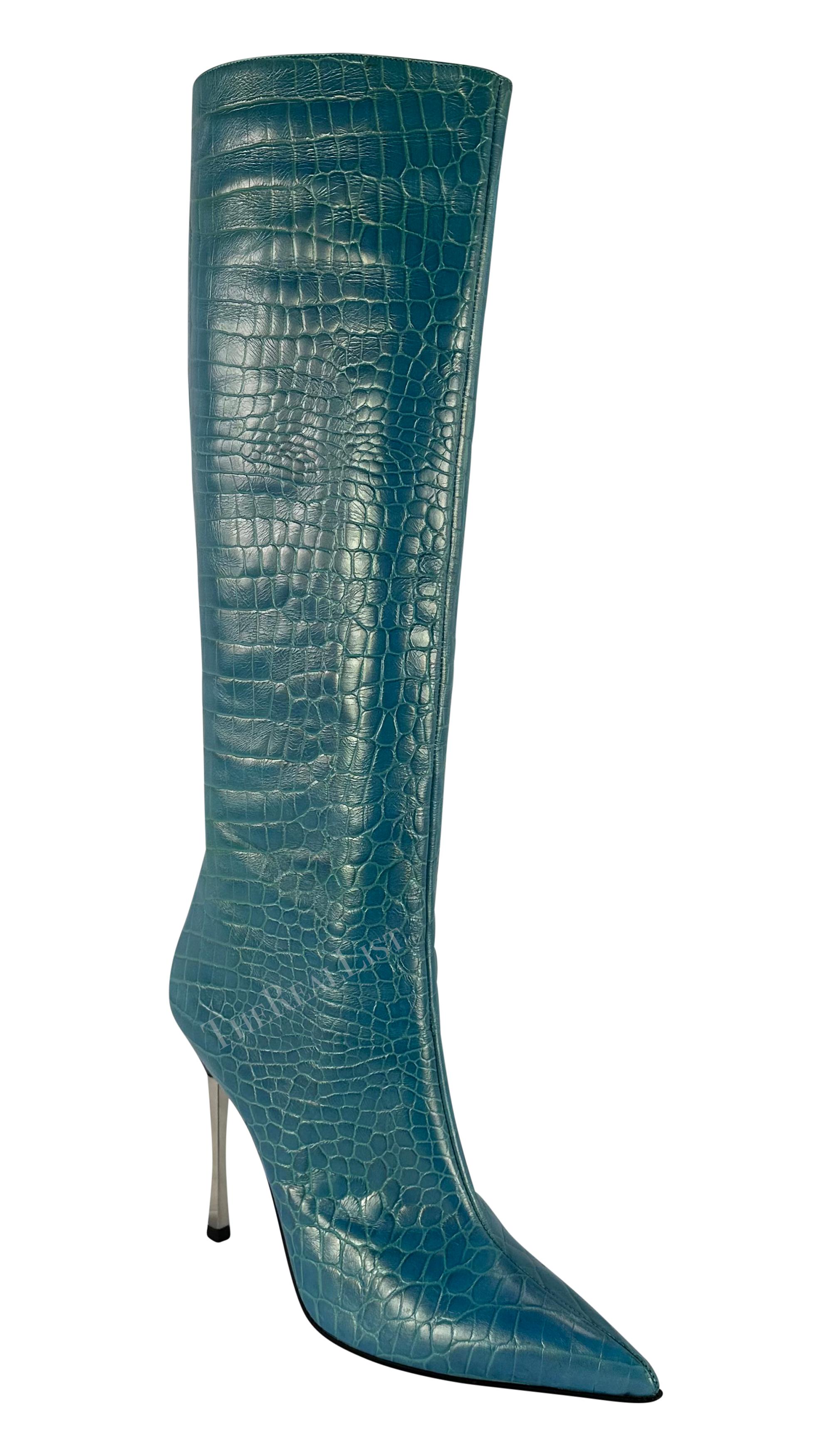 F/W 1997 Gucci by Tom Ford Blue Metallic Crocodile Embossed Heel Boots Size 10B In Excellent Condition For Sale In West Hollywood, CA