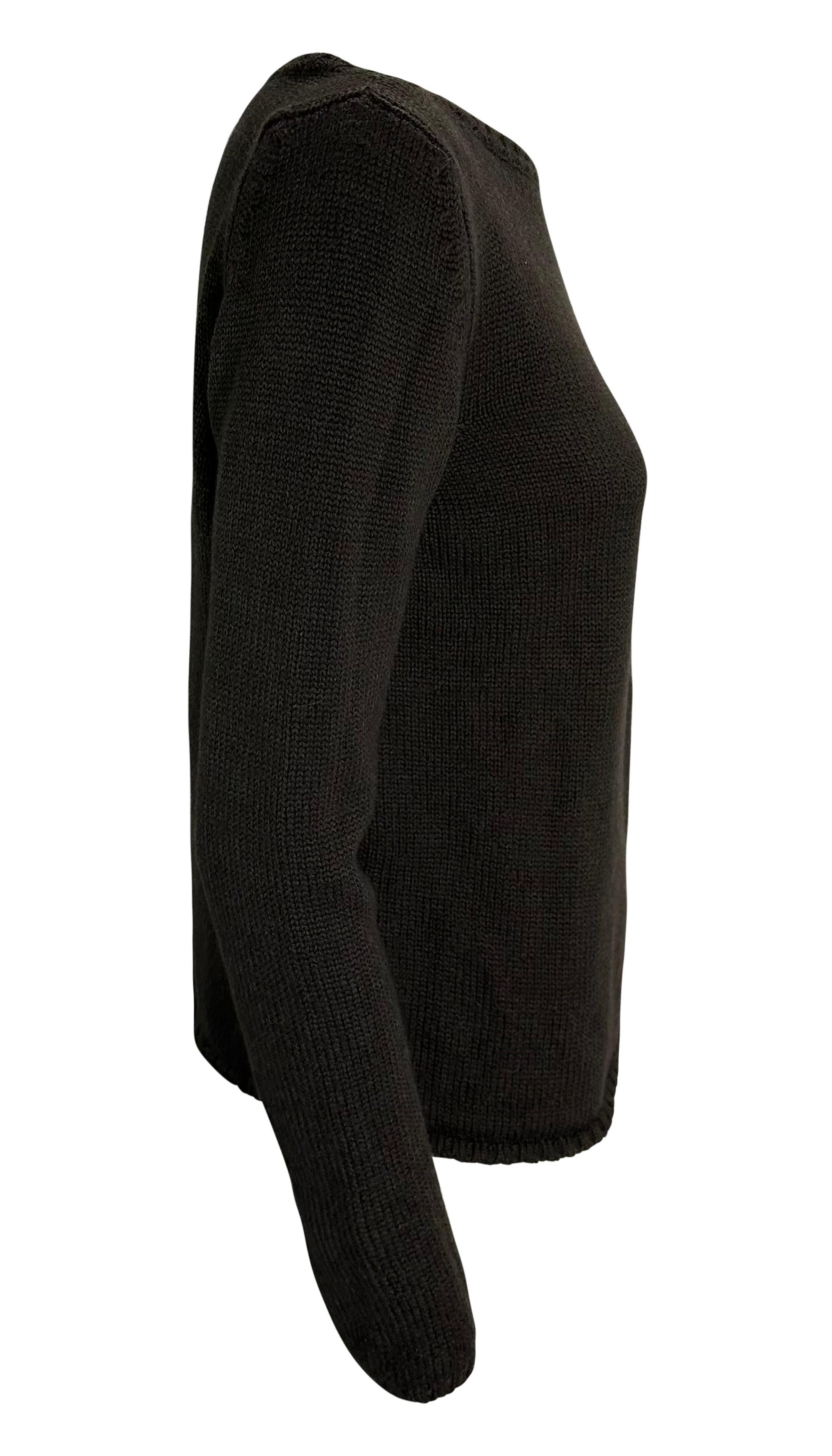 F/W 1997 Gucci by Tom Ford Metal Logo Buckle Brown Knit Wool Pullover Sweater For Sale 1