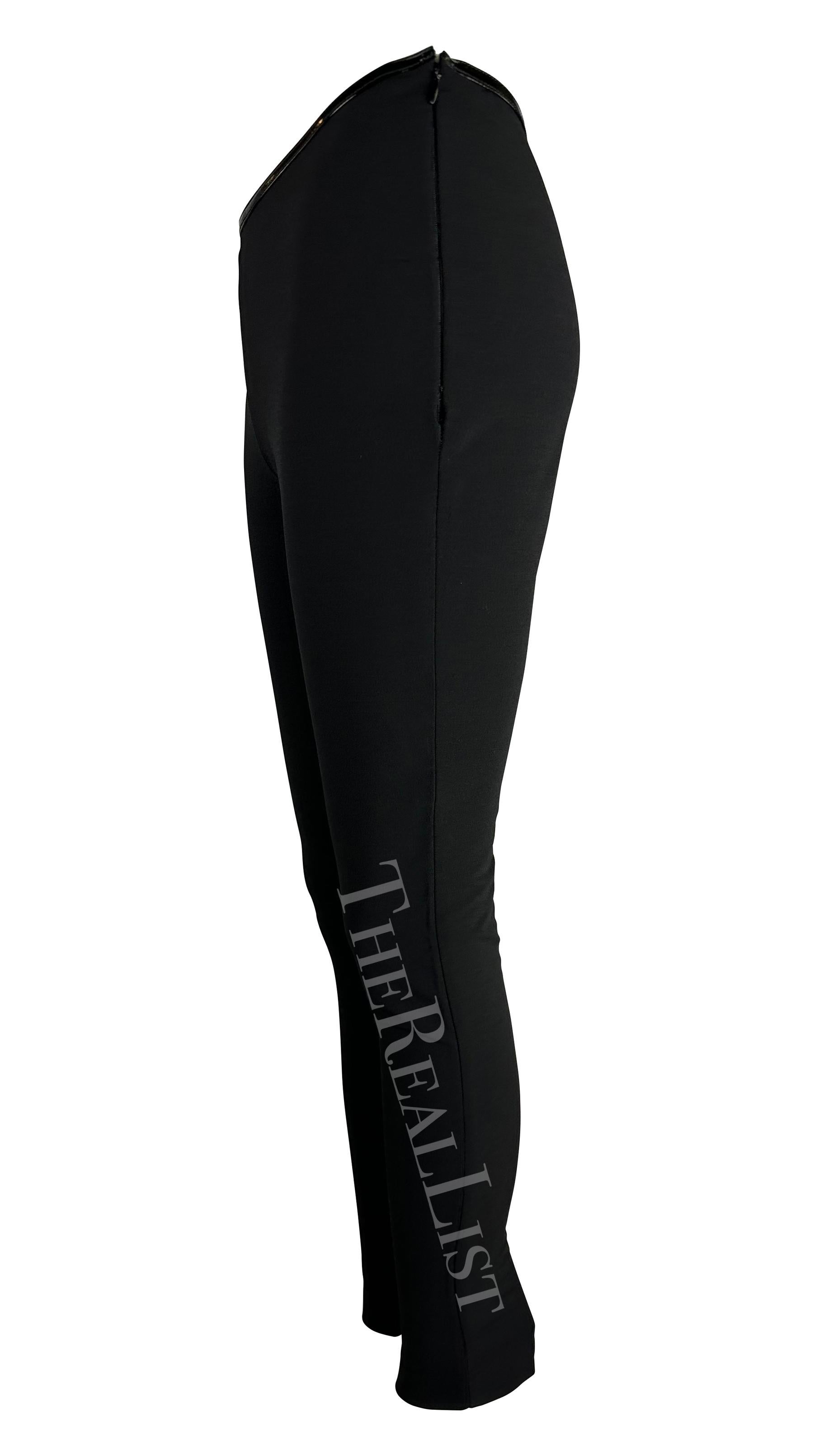 F/W 1997 Gucci by Tom Ford Runway Black Square 'G' Buckle Patent Stretch Pants For Sale 6