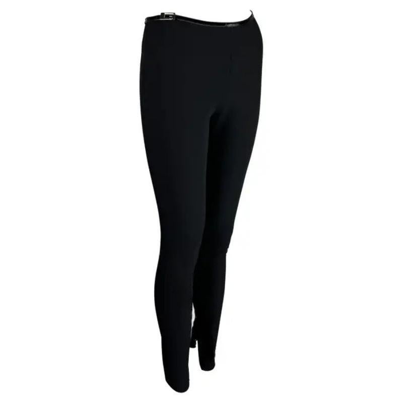 F/W 1997 Gucci by Tom Ford Runway Pantalón elástico negro con hebilla cuadrada "G" y charol