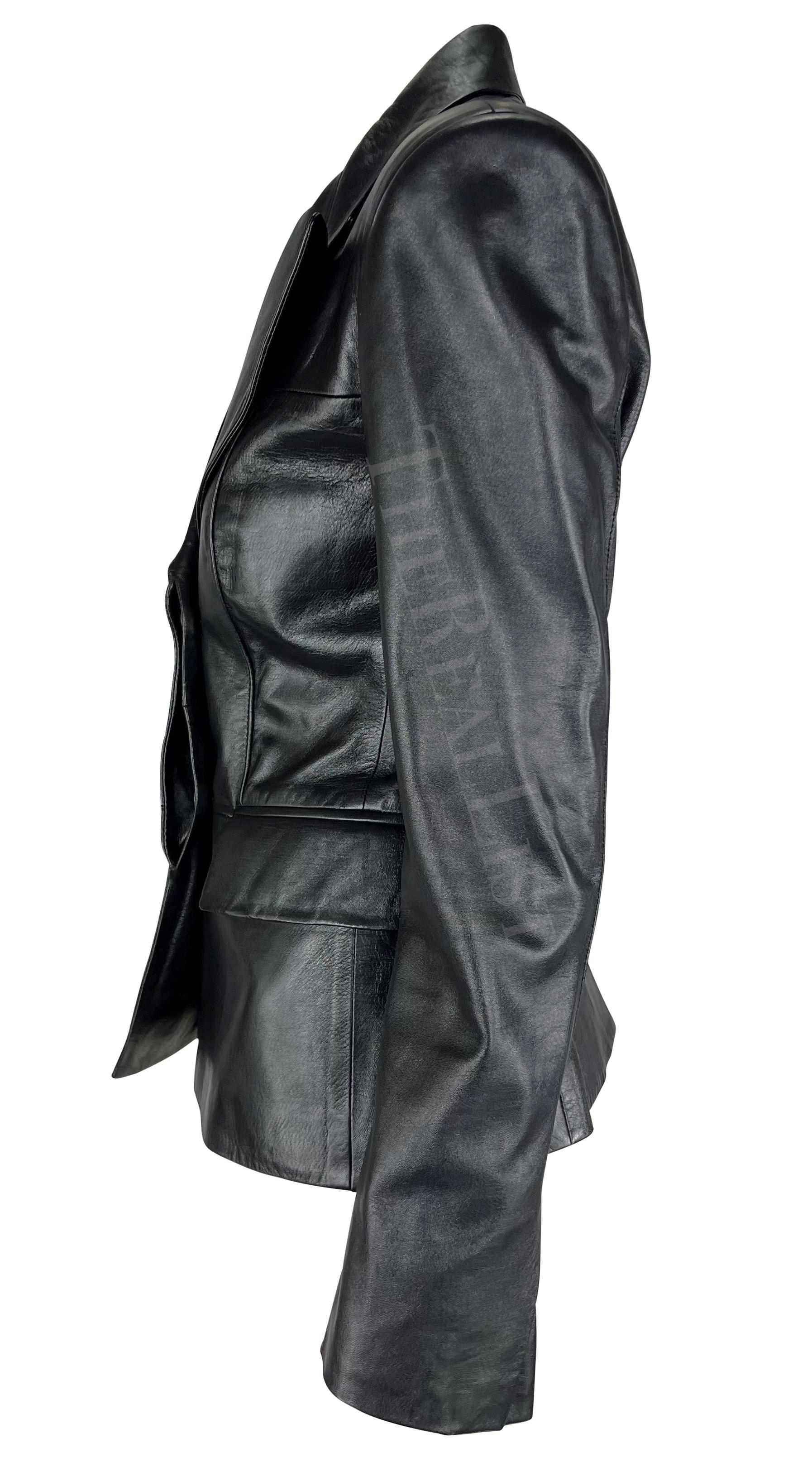 F/W 1997 Gucci by Tom Ford Runway Metallic Black Leather Blazer Jacket For Sale 1
