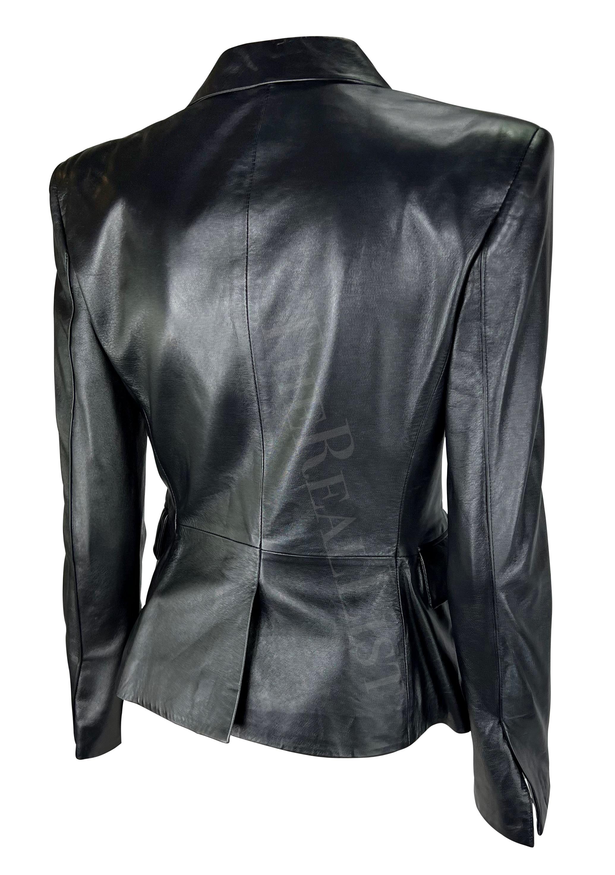 F/W 1997 Gucci by Tom Ford Runway Metallic Black Leather Blazer Jacket For Sale 2
