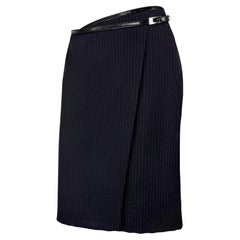 F/W 1997 Gucci by Tom Ford Runway Pinstripe G Buckle Wrap Skirt (jupe portefeuille à boucles)