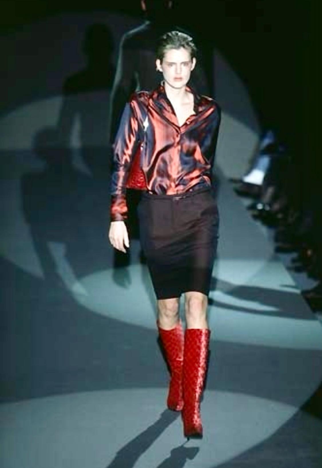 Women's F/W 1997 Gucci by Tom Ford Runway Red Ombré Stripe Button Up Shoulder Pad Top For Sale