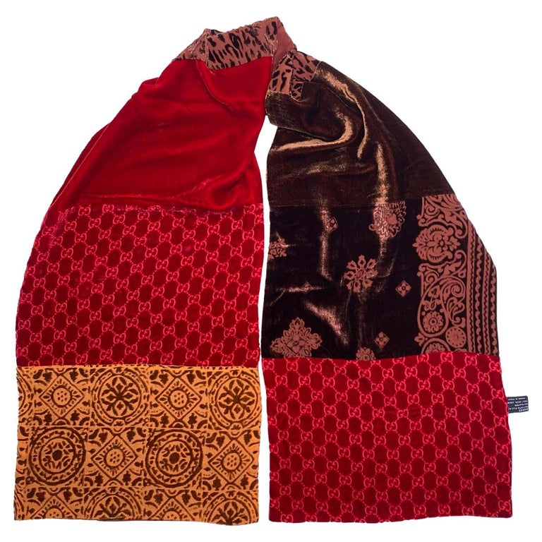F/W 1997 Gucci by Tom Ford Velvet Patchwork Red Scarf 'GG' Monogram at  1stDibs | gucci red scarf, gucci scarf red, gucci velvet scarf