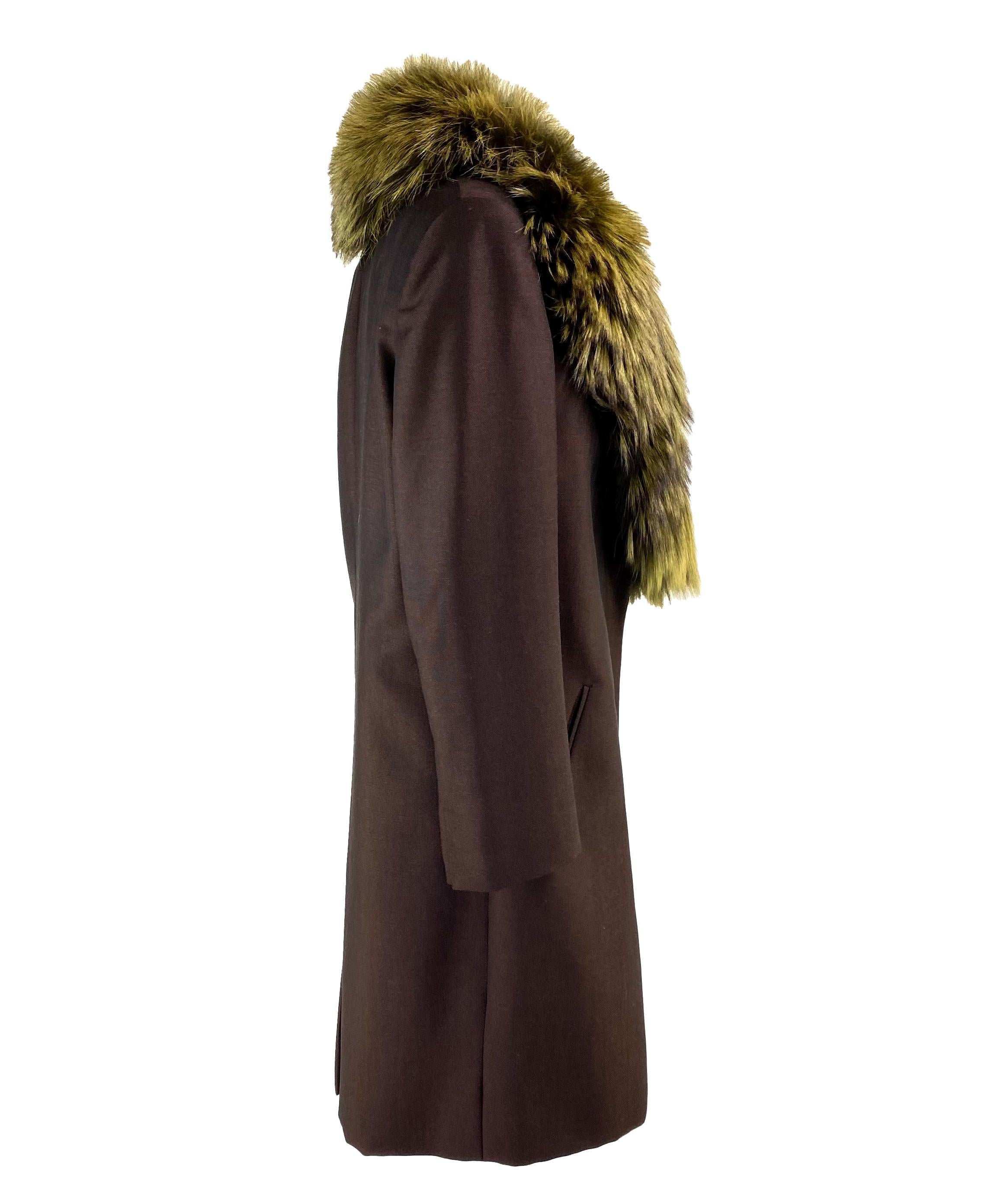 Women's F/W 1997 Gucci by Tom Ford Wool Mohair Coat with Green Fur Trim Runway For Sale