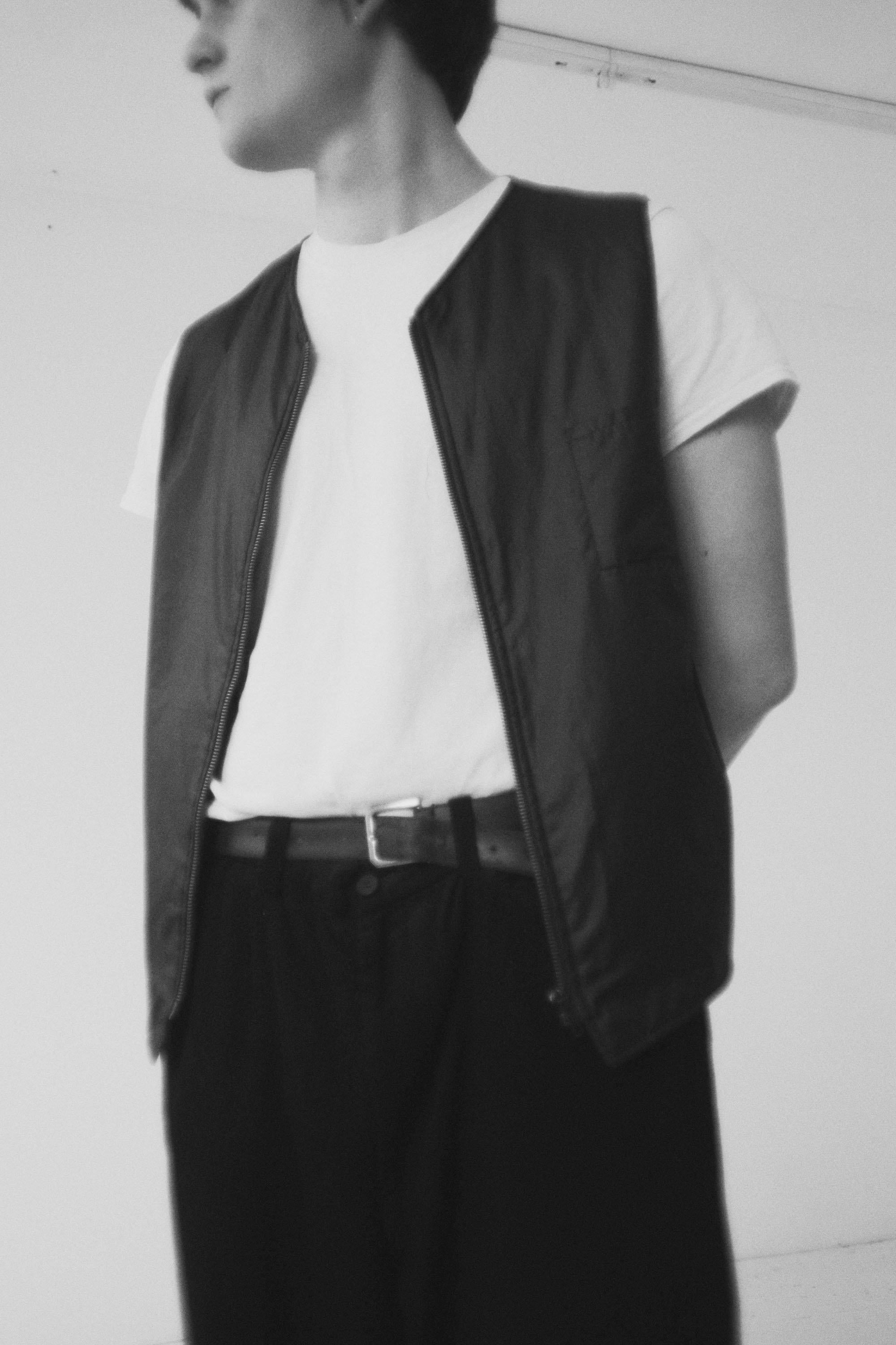 Femenino o masculino Chaleco aislante Helmut Lang F/W 1997 en venta