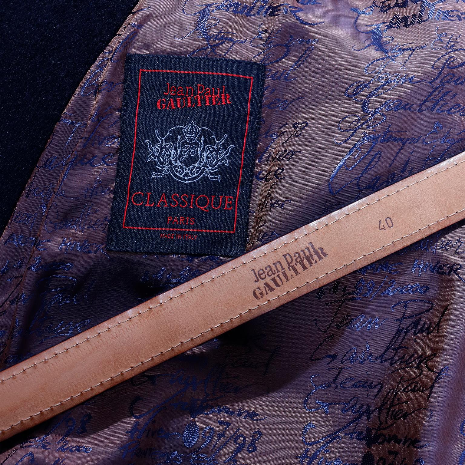 F/W 2000 Jean Paul Gaultier Manteau en laine angora noire avec ceinture & Signature LIning en vente 6