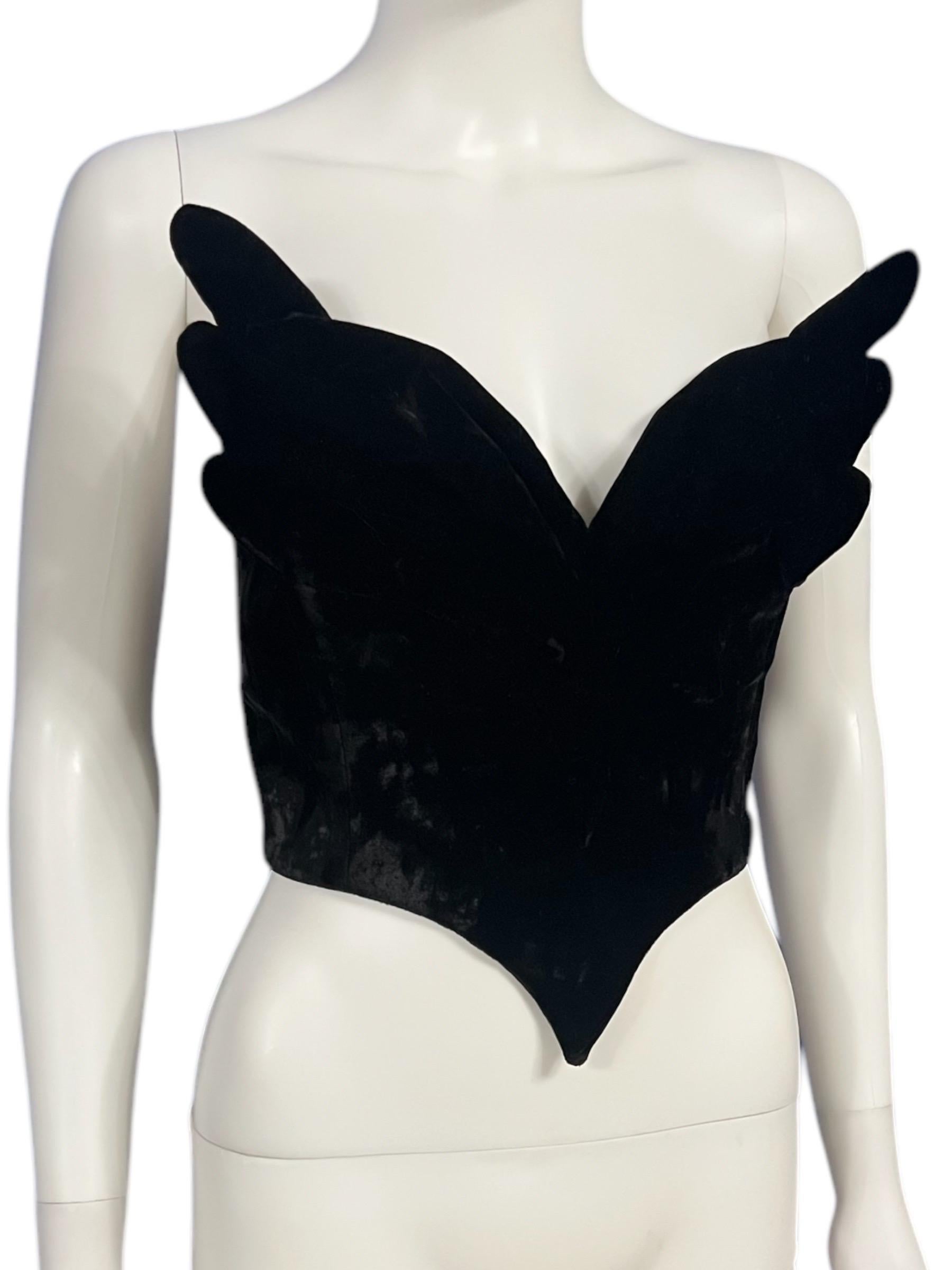 F/W 1987 Thierry Mugler Velvet Winged Bustier Corset Top In Excellent Condition For Sale In Concord, NC