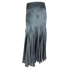 A/I 1998 Chloé by Stella McCartney Maxi gonna in raso di seta grigio-blu in passerella