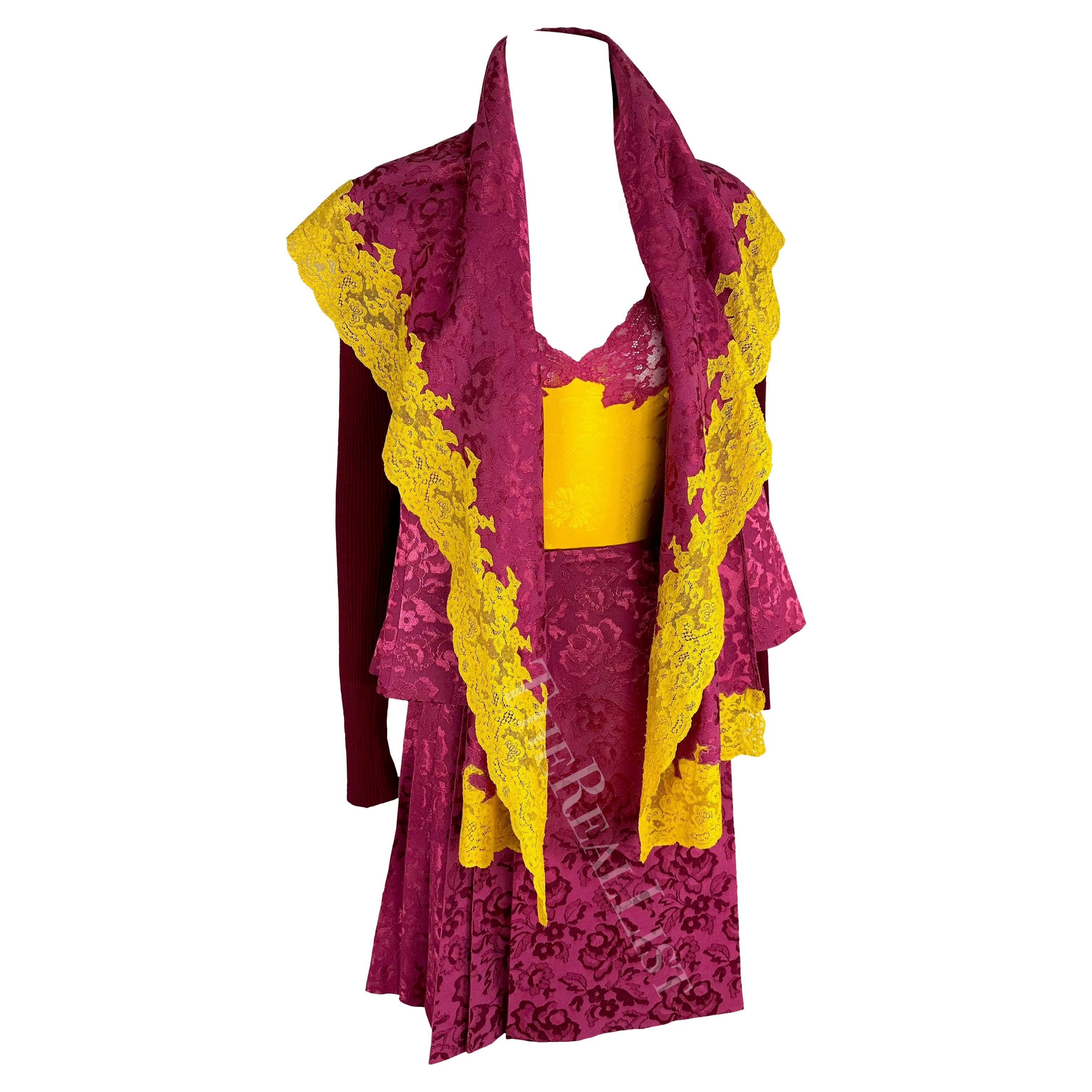 F/W 1998 Christian Dior by John Galliano Traje de falda de 3 piezas de encaje amarillo rosado en venta 2