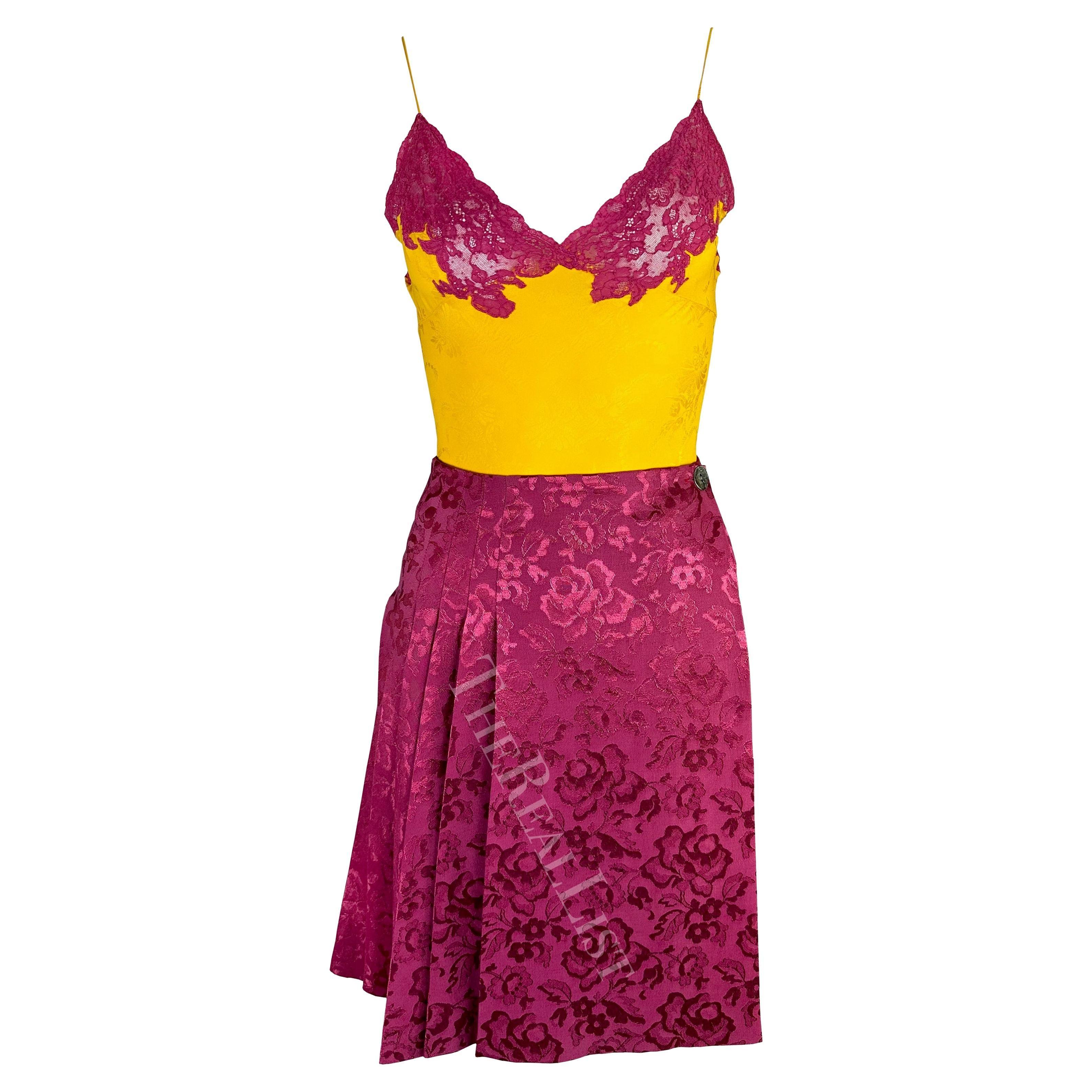 F/W 1998 Christian Dior by John Galliano Traje de falda de 3 piezas de encaje amarillo rosado en venta 3