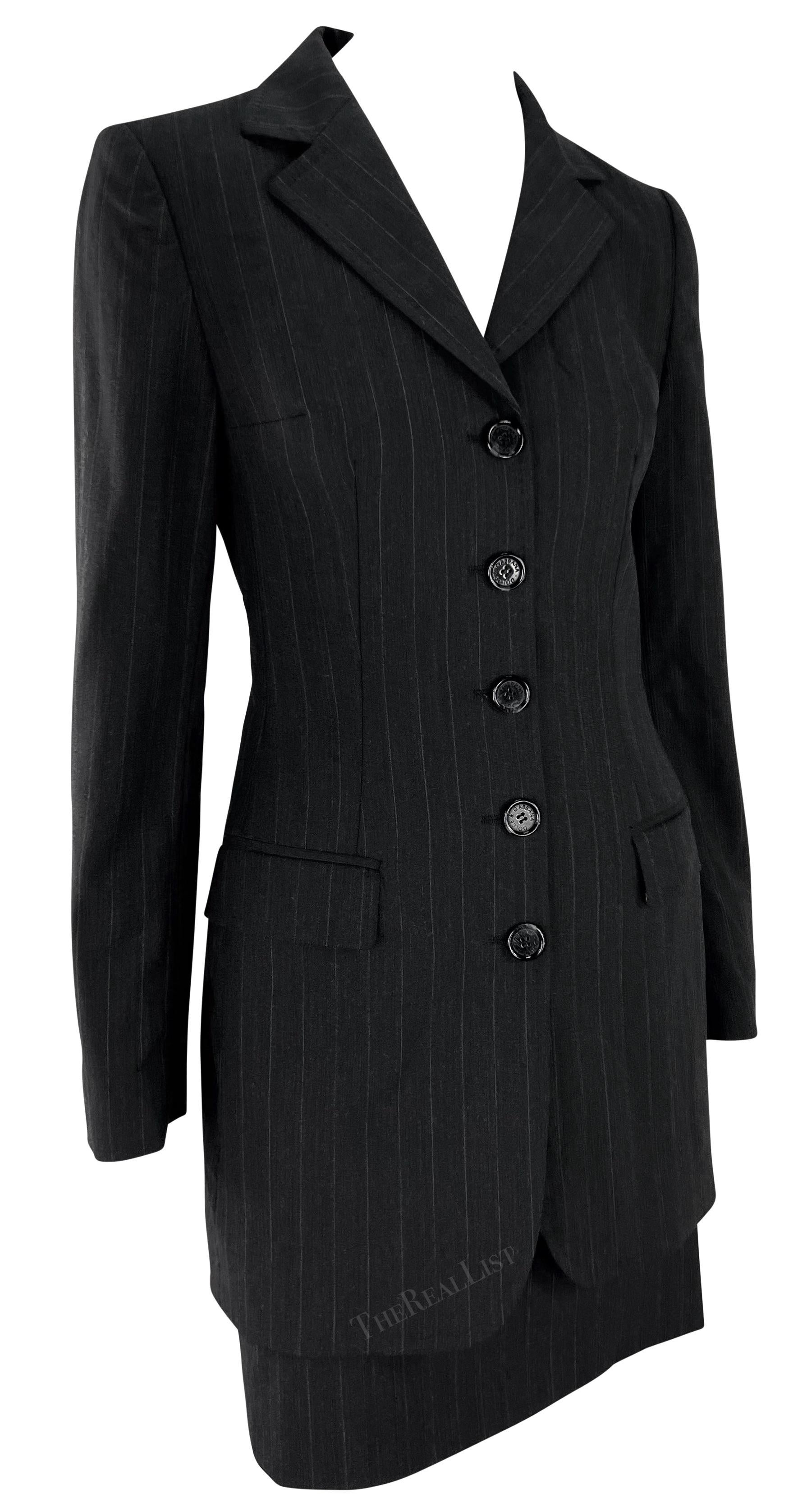 F/W 1998 Dolce & Gabbana Black Grey Pinstripe Fitted Mini Skirt Suit For Sale 2