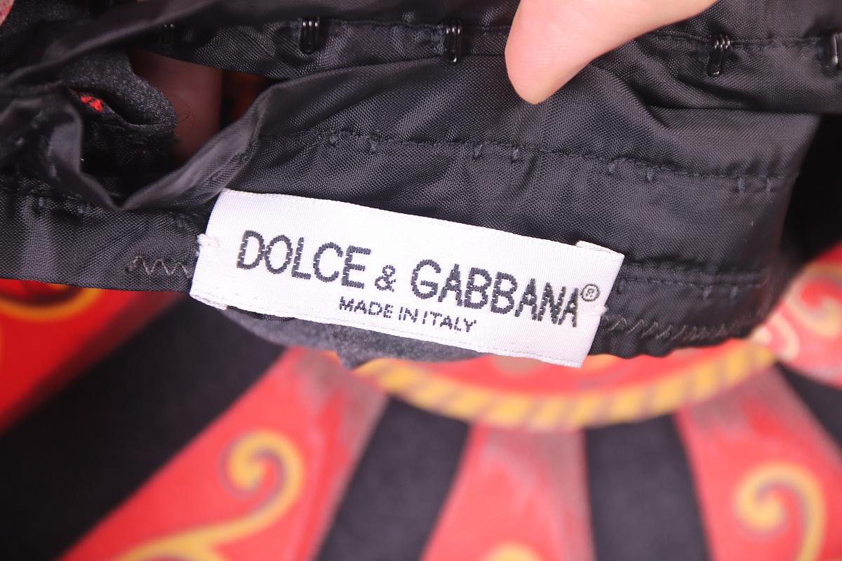 F/W 1998 Dolce & Gabbana Printed Silk Maxi Skirt Vintage 1990s For Sale 1