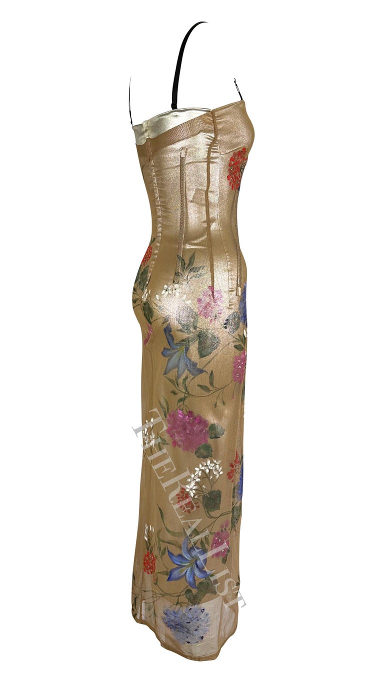 A/I 1998 Dolce and Gabbana: abito in rete beige dipinto a mano con