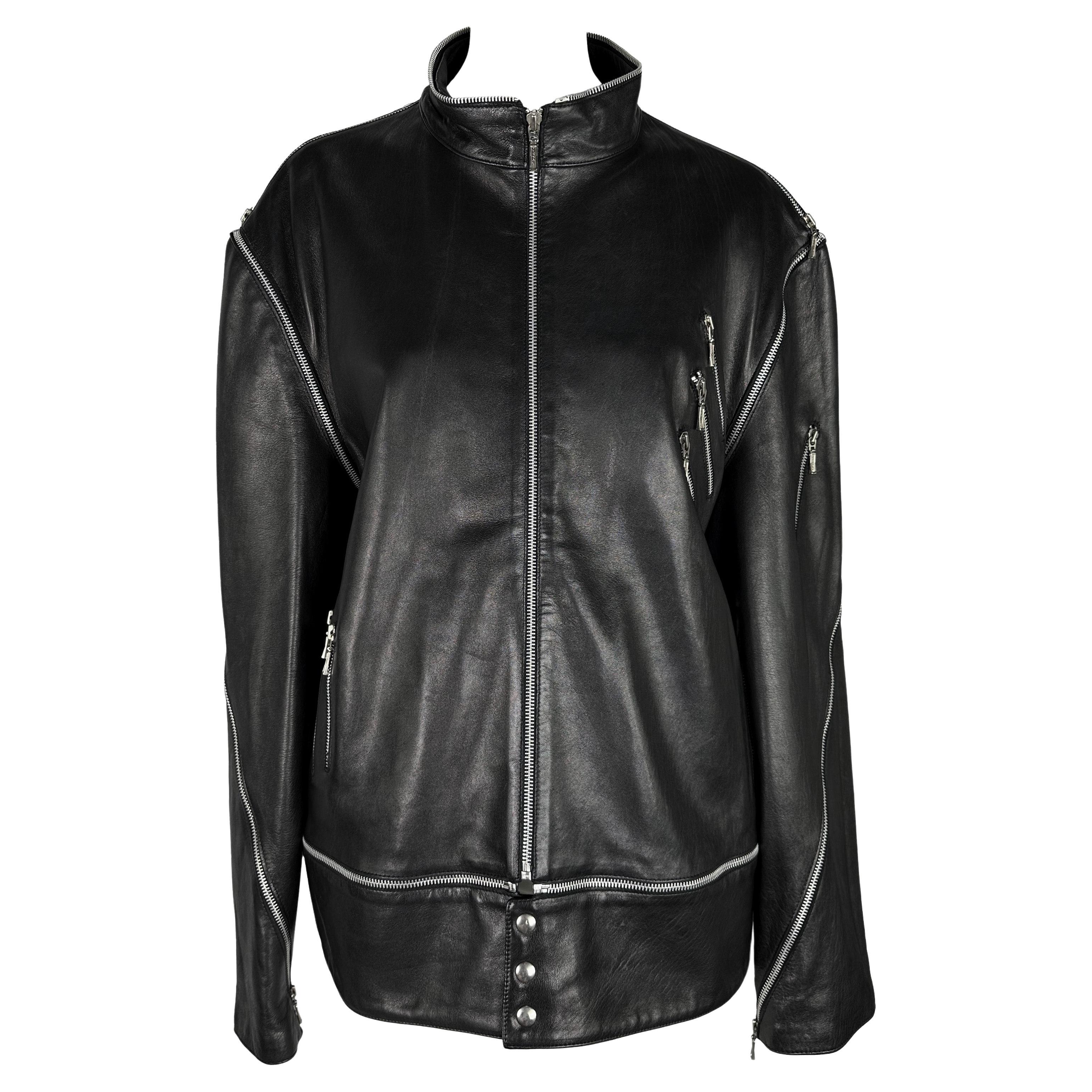 F/W 1998 Gianni Versace by Donatella Mens Runway Zip Accent Leather Moto Jacket For Sale