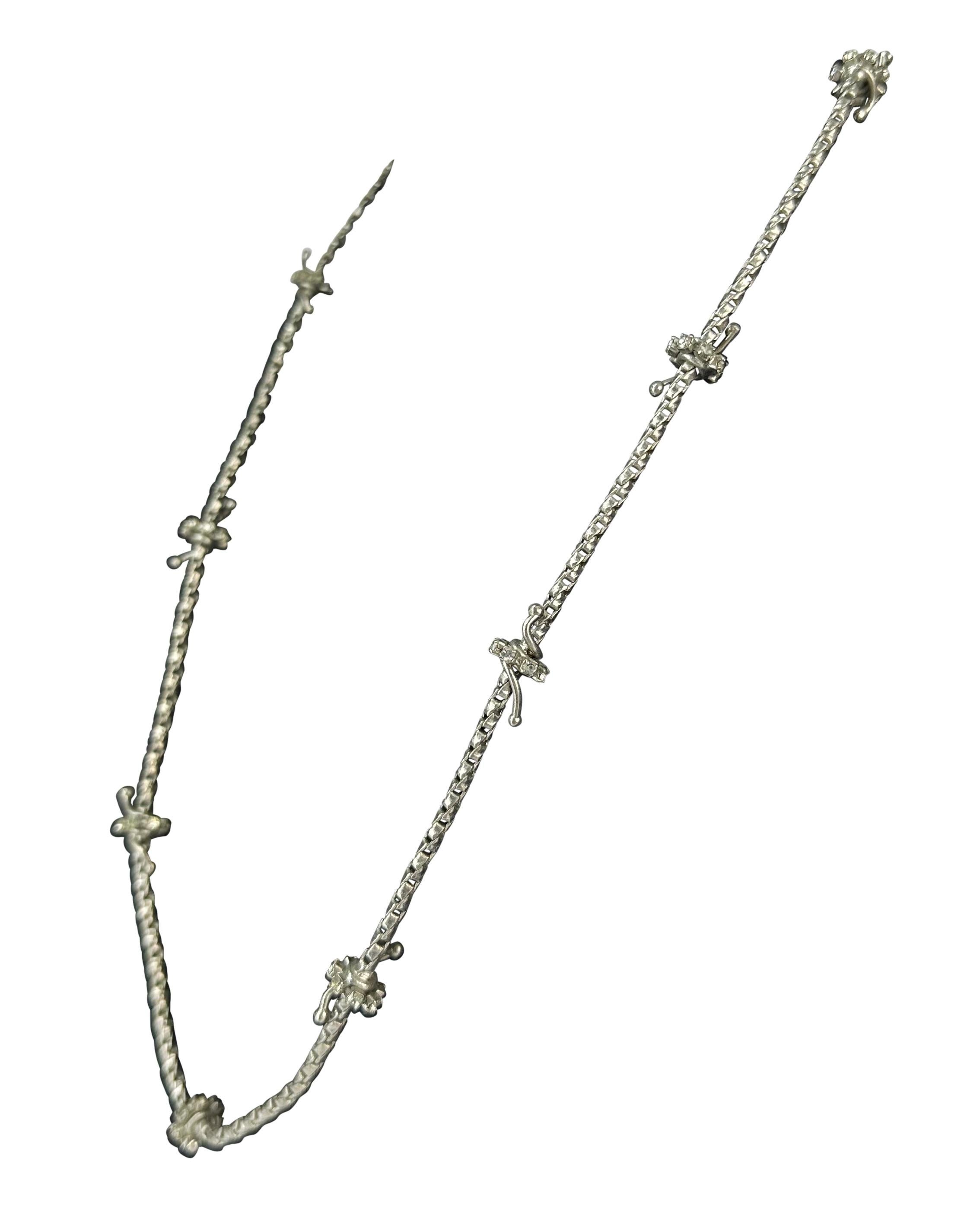 Collier Barbed Wire de Gianni Versace par Donatella, en argent et strass, A/H 1998 en vente 1