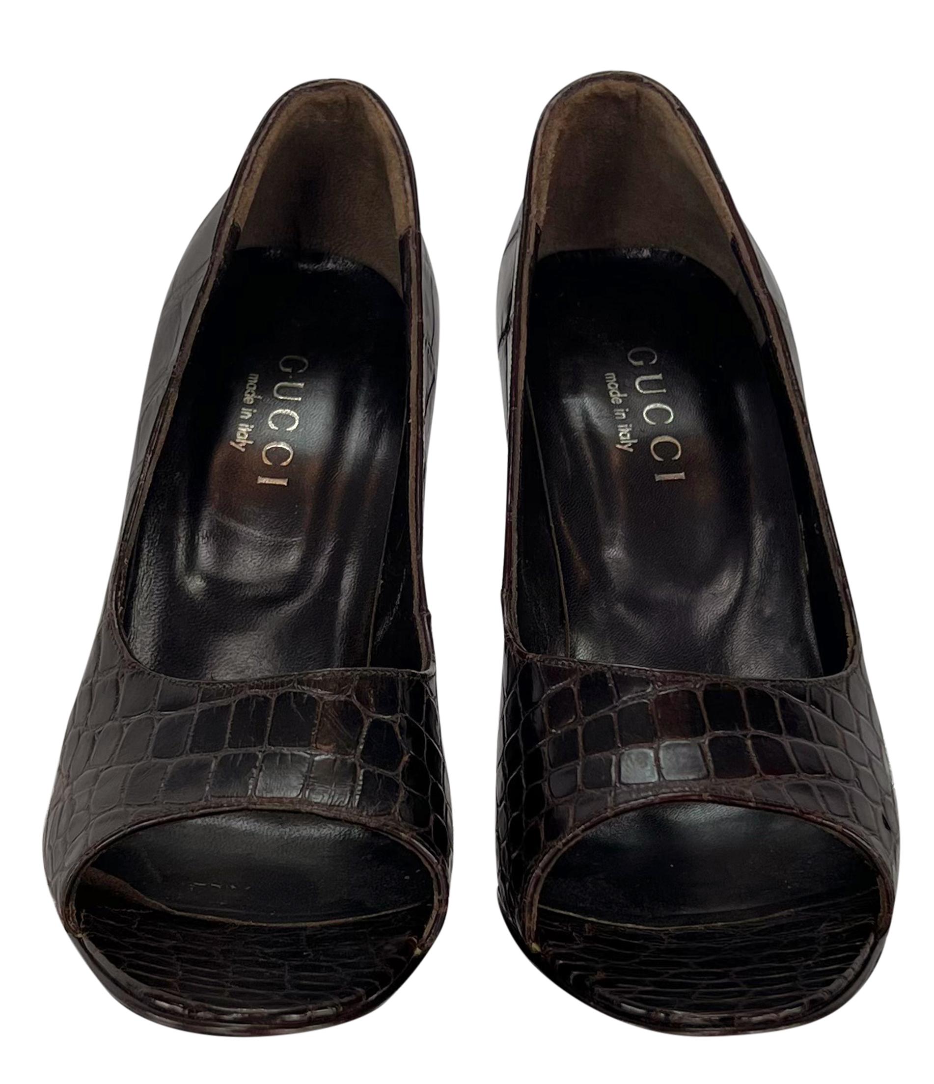 Black F/W 1998 Gucci by Tom Ford Ad Genuine Alligator Brown Peep Toe Heels Pumps 36.5 For Sale
