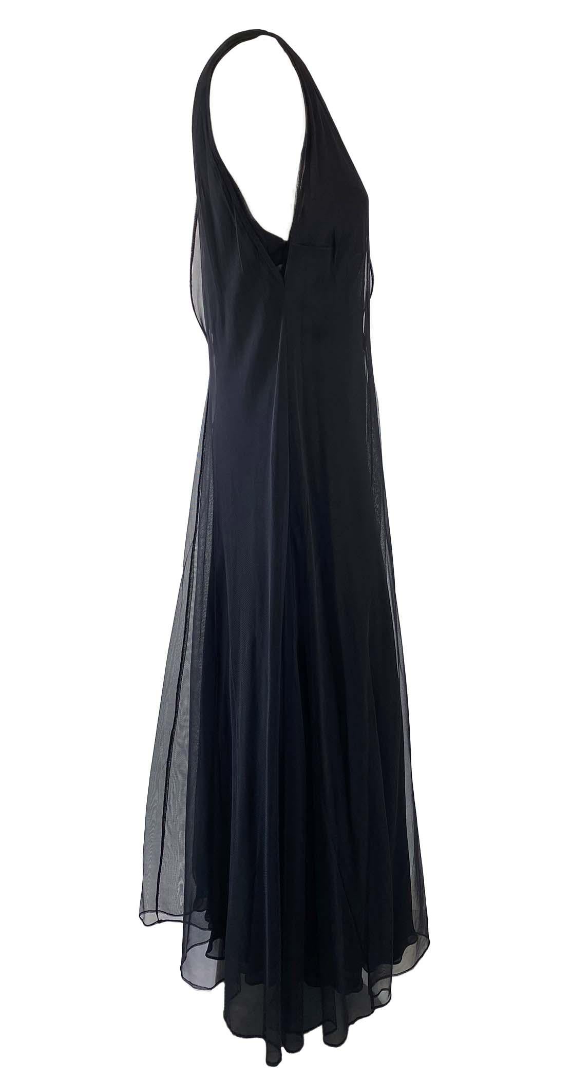 F/W 1998 Gucci by Tom Ford Black Tulle Triple Layer Plunging V-Neck Sheer Gown In Good Condition In West Hollywood, CA