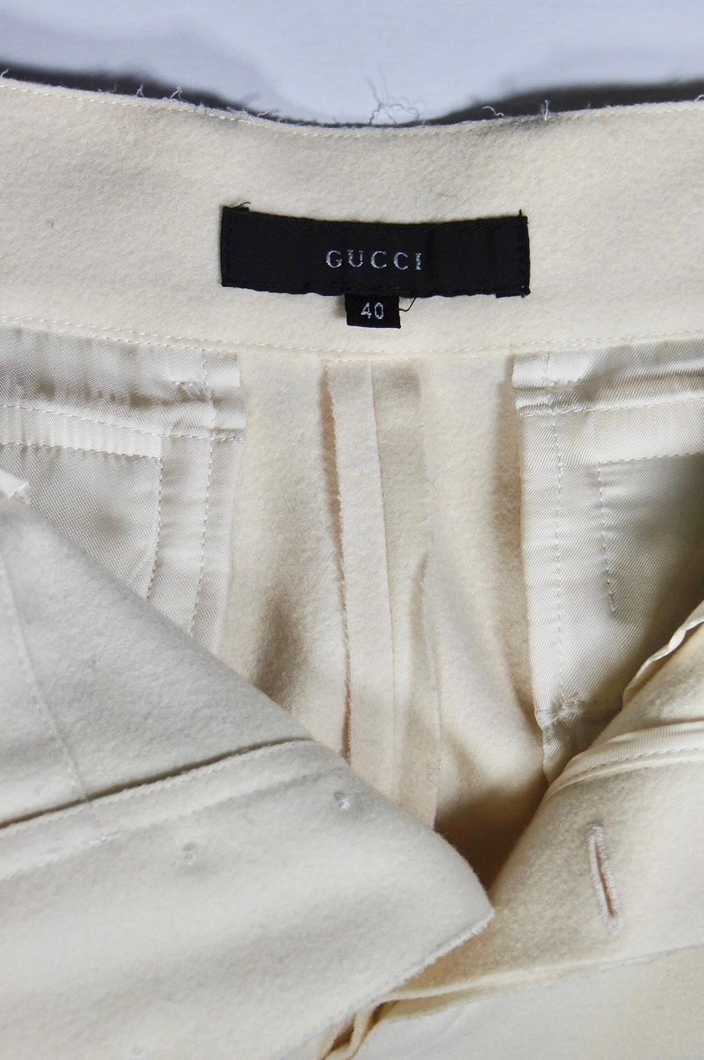 F/W 1998 Gucci by Tom Ford pasarela conjunto blazer y pantalón de lana crudo 9