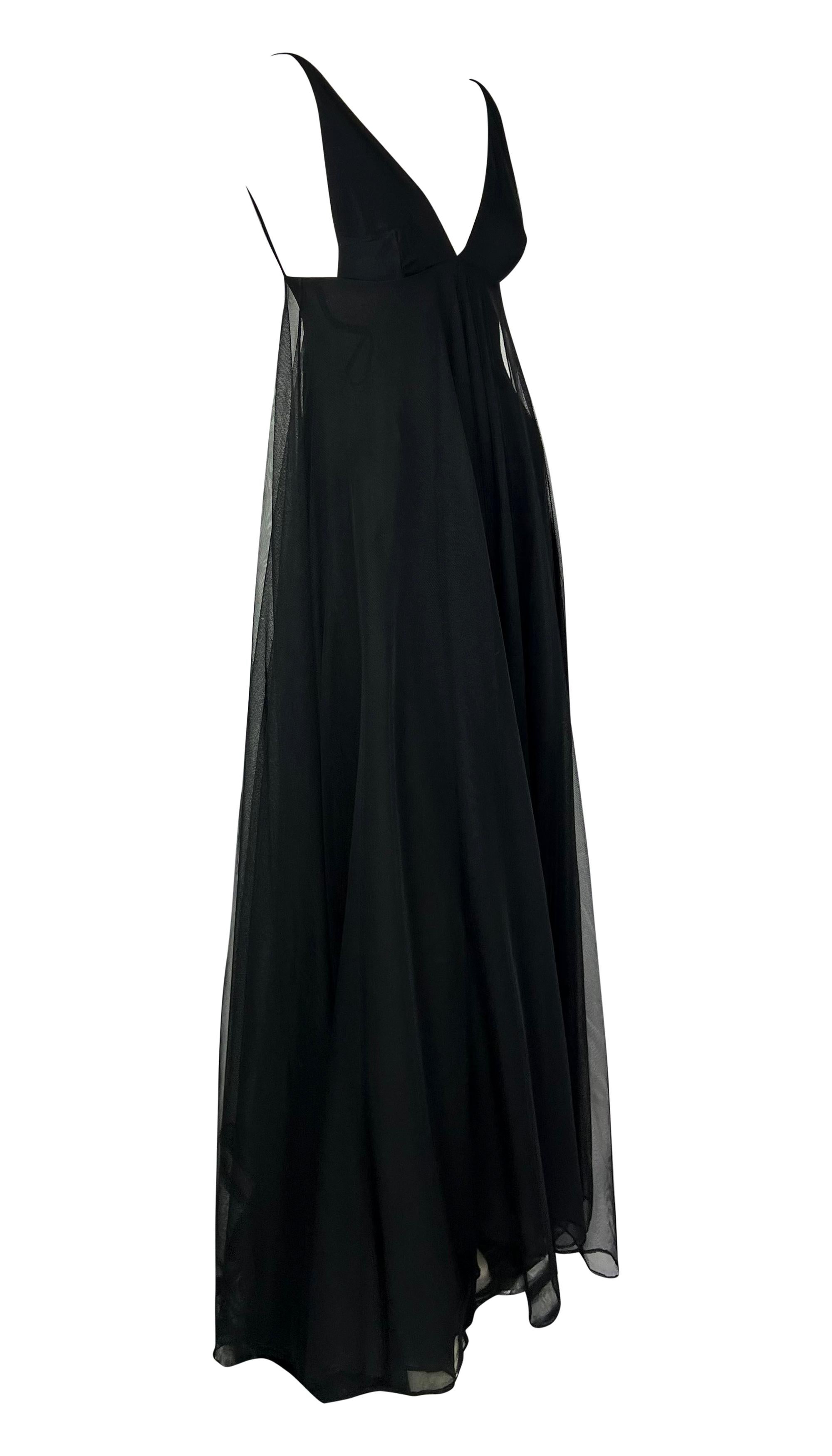 F/W 1998 Gucci by Tom Ford Runway Black Layered Tulle Sheer Plunge Gown For Sale 7