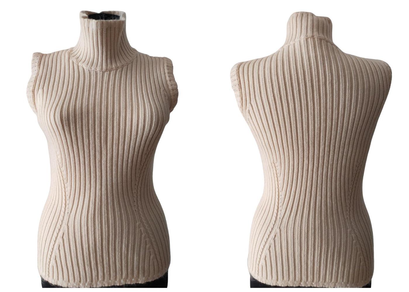 F/W 1999 Christian Dior & John Galliano  vest runway advertisement  quiet luxury For Sale 11