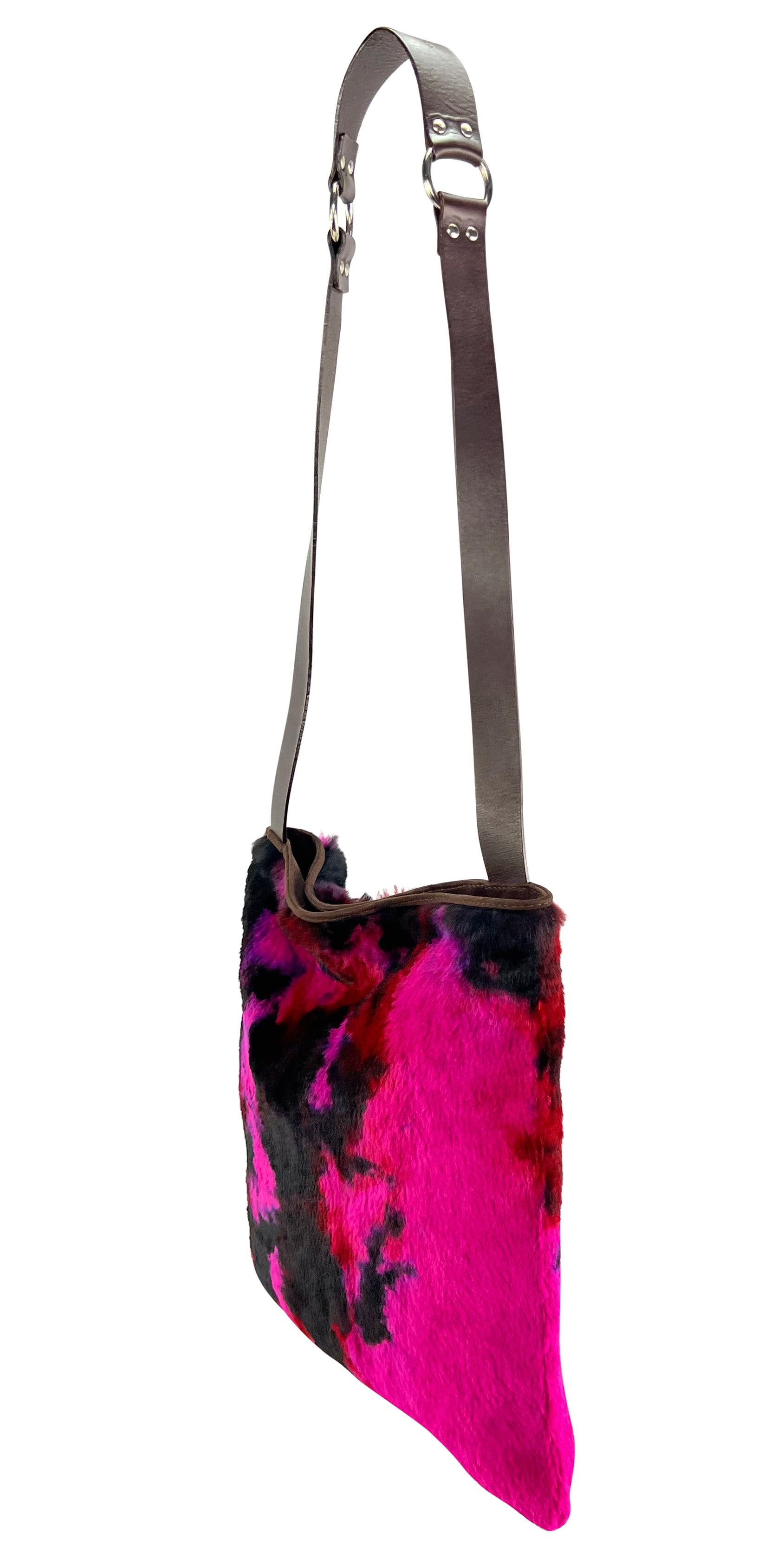Women's F/W 1999 Dolce & Gabbana Pink Purple Tie Dye Lapin Fur Large Flat Shoulder Bag For Sale
